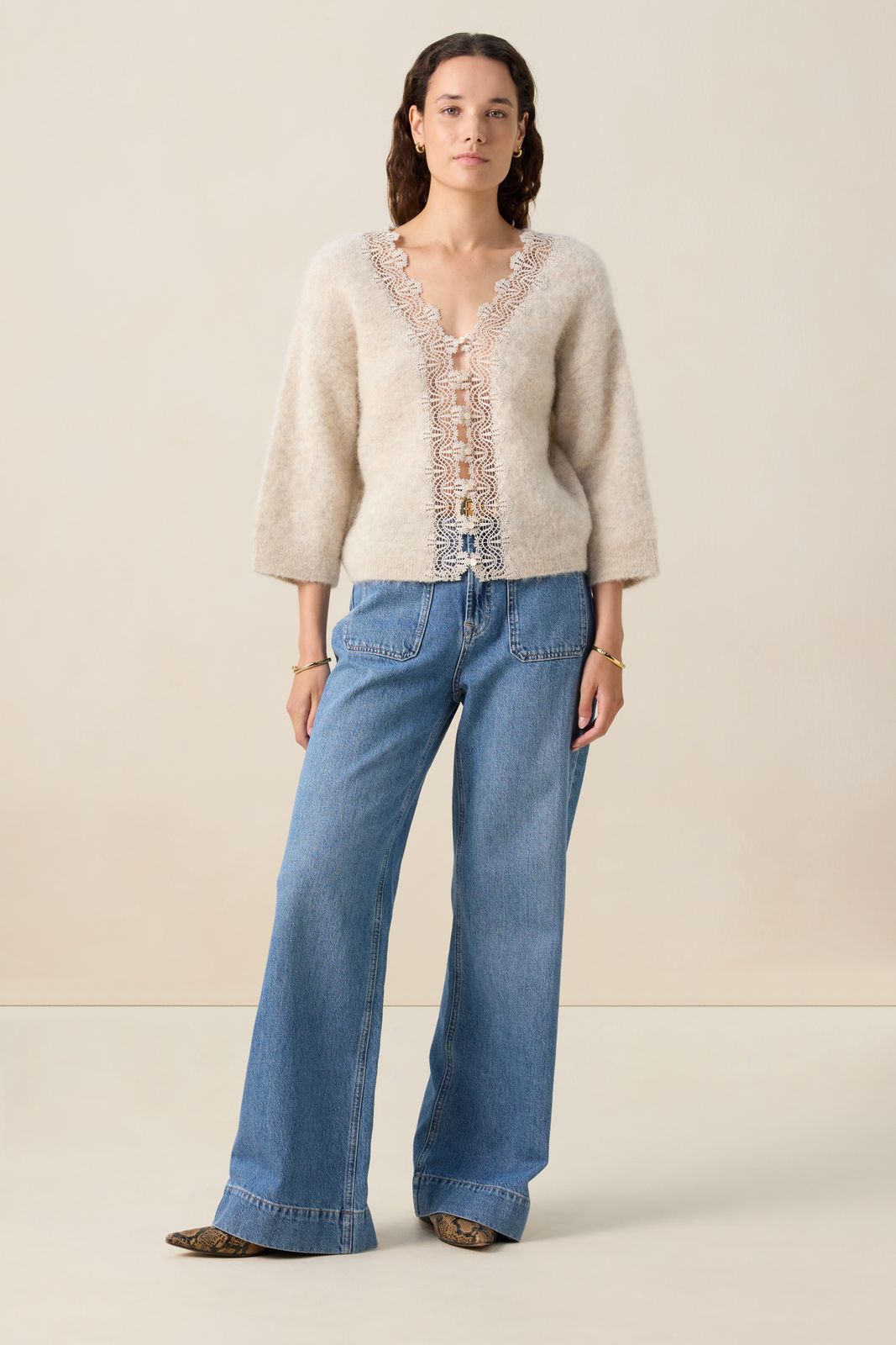 Beige reversible trui met kant