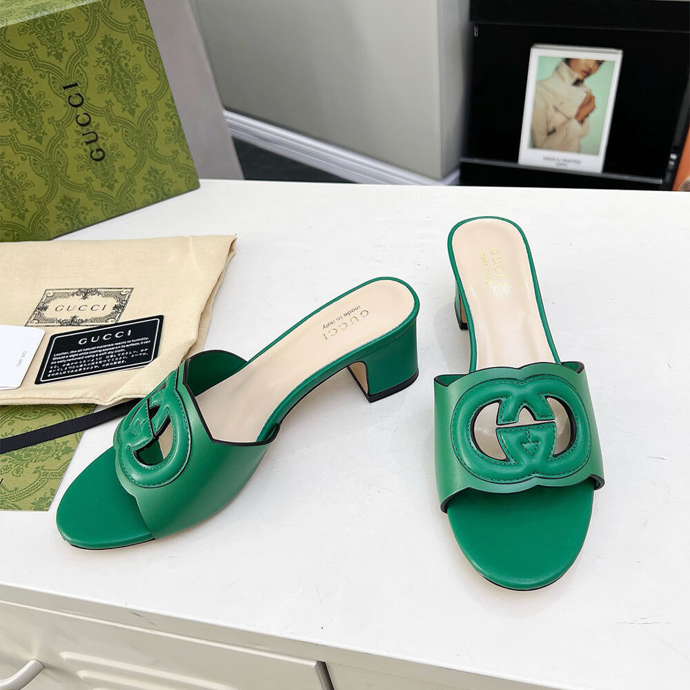 GUCCI Women s Interlocking G slide sandal - Top Club