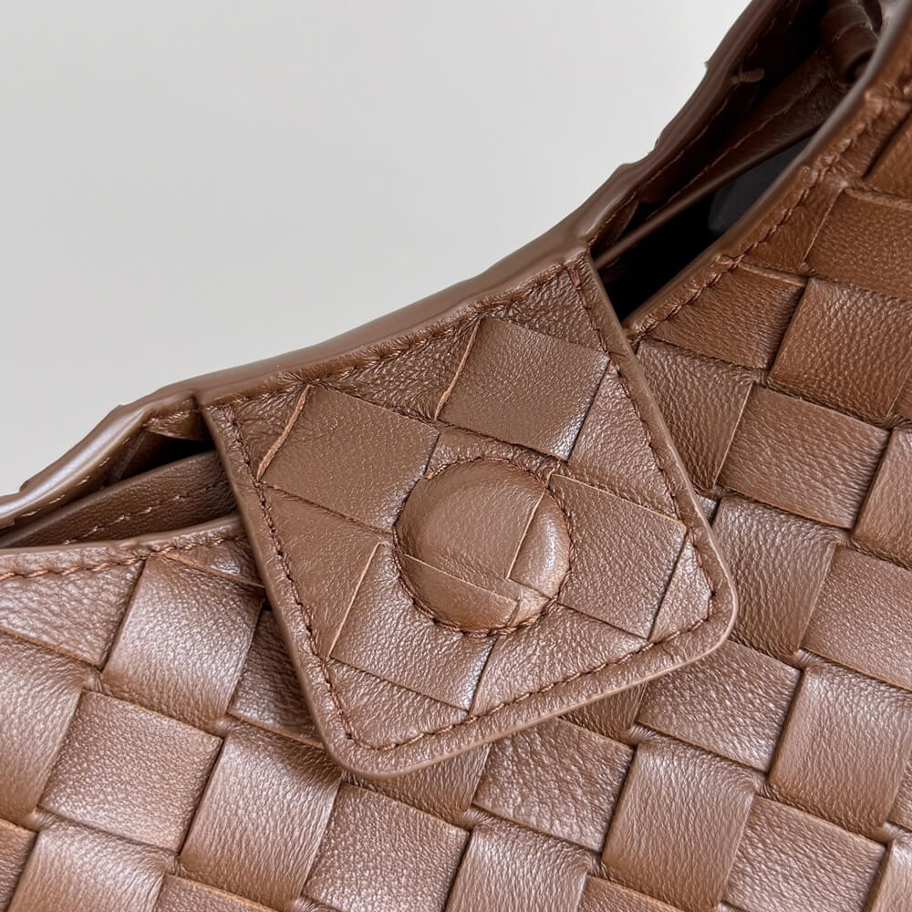 Bottega Veneta Medium Campana(HIGH-END GRADE) - Top Club