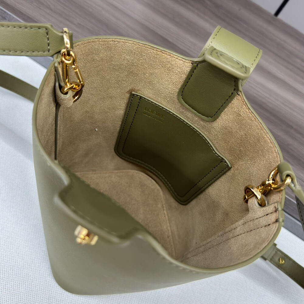 LOEWE Mini Pebble bucket in smooth calfskin(high-end grade) - Top Club