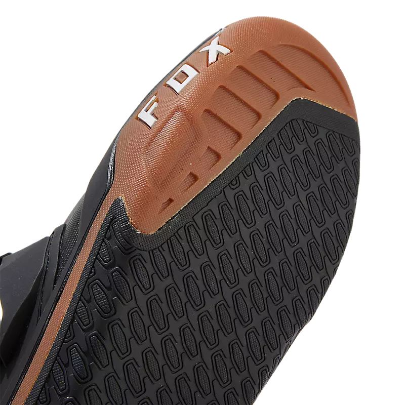 Instincts boots