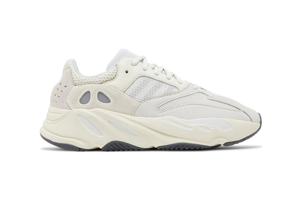 Yeezy Dupes Boost 700 Analog - Sneaker Replica Workshop