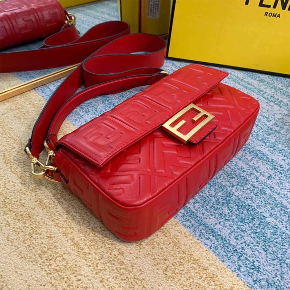 Fendi Baguette - Top Club