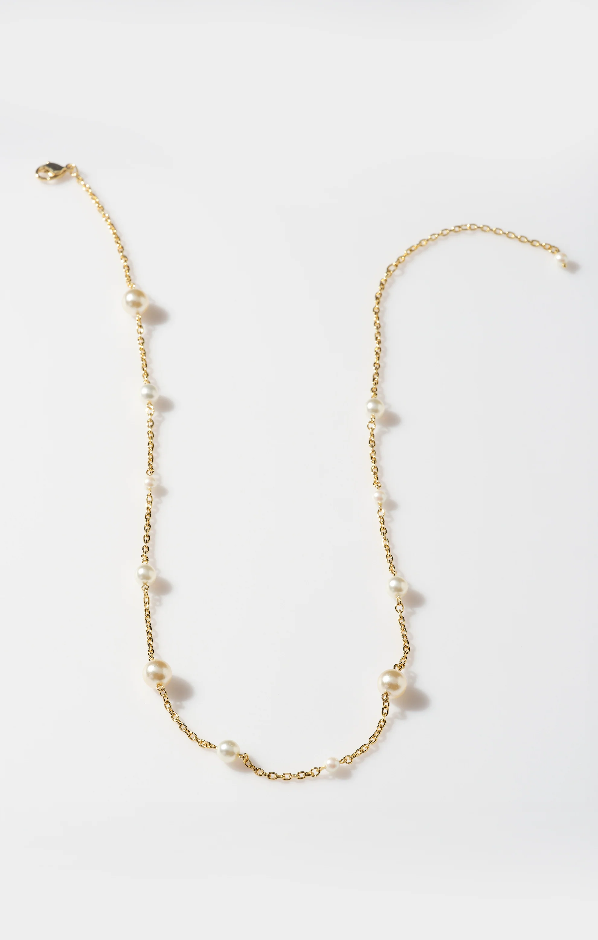 Faithy Jewels Charlotte Necklace ~ Gold/Pearl