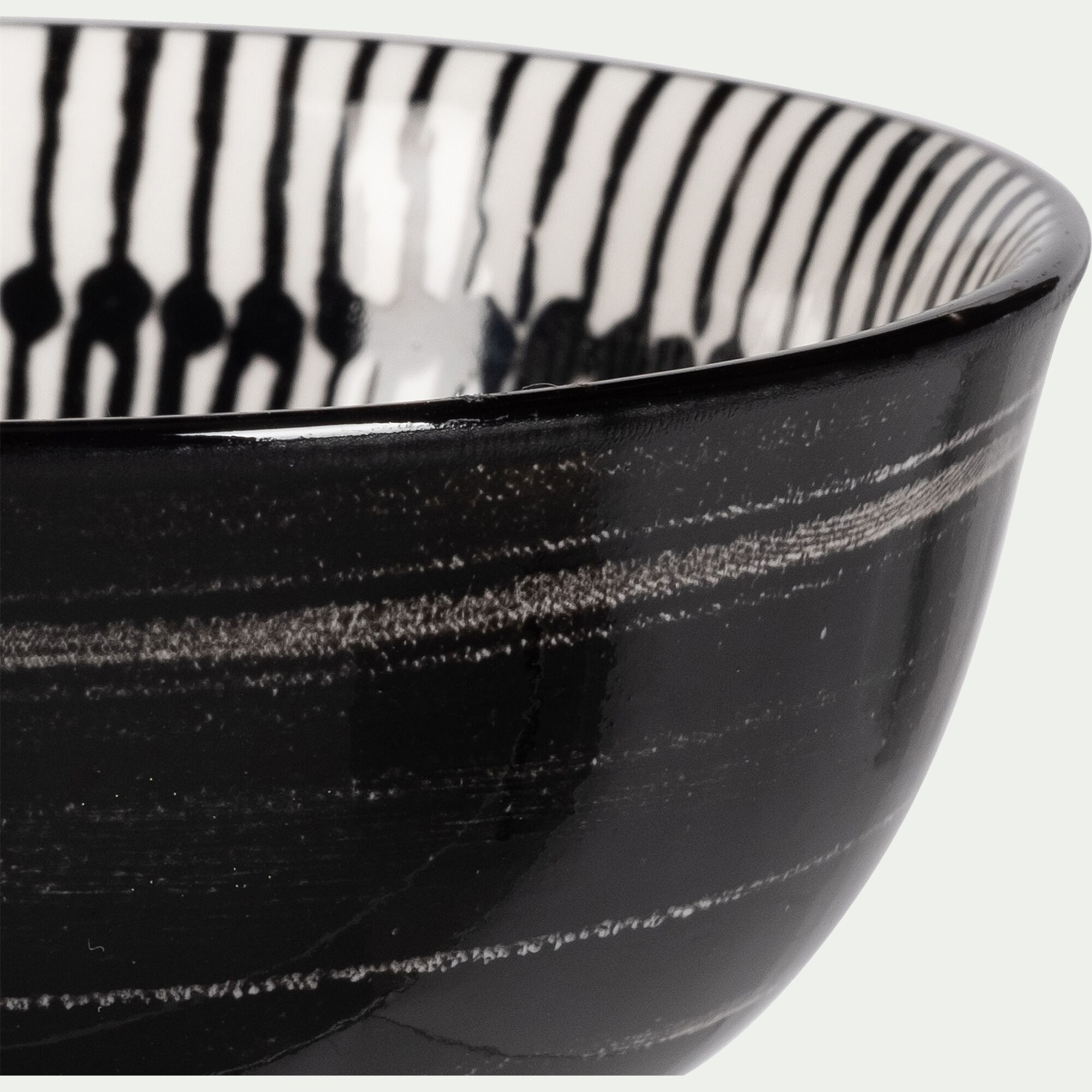 LINIA - Coupelle en porcelaine D15,5cm - noir