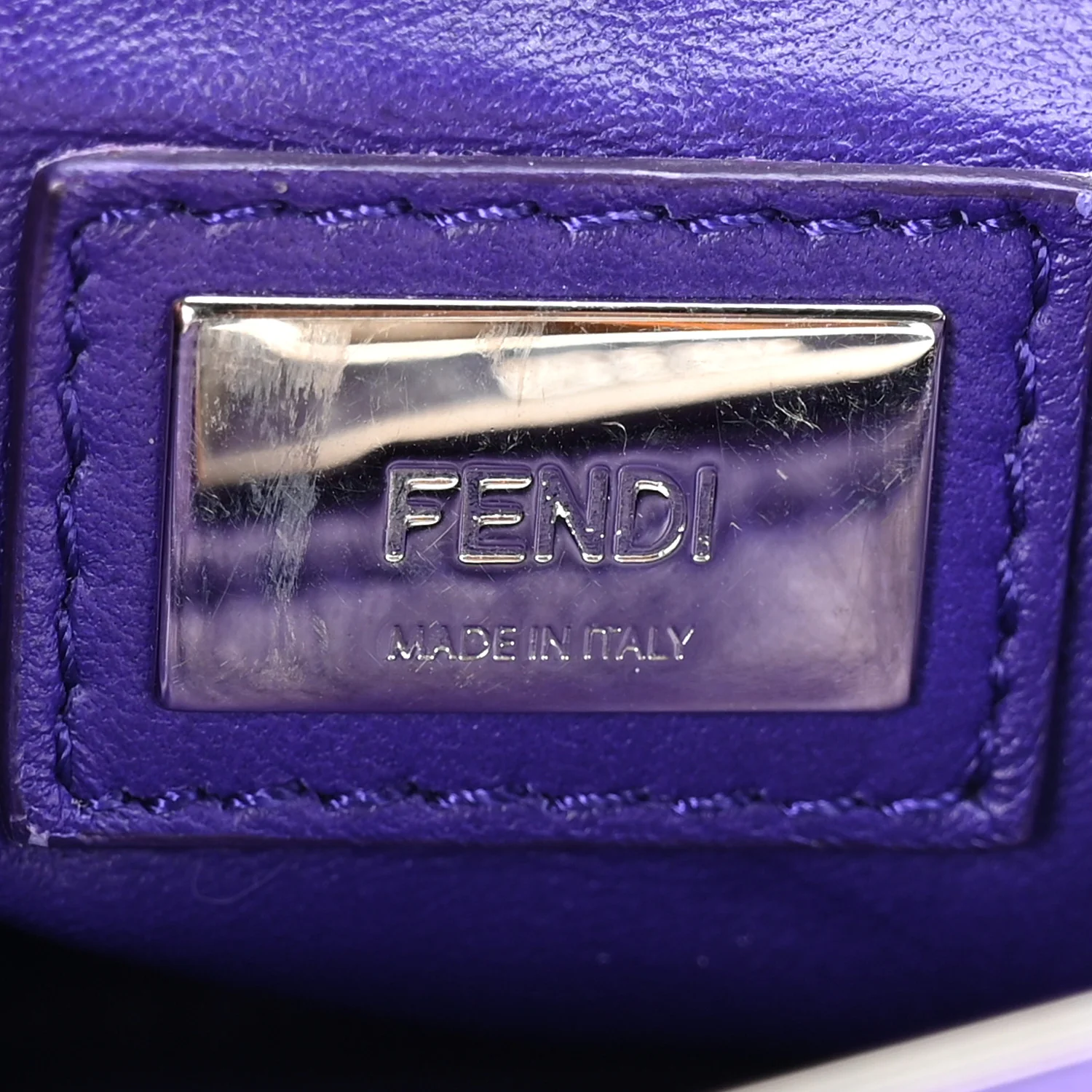 Nappa Mini Peekaboo Iconic Satchel Violet - Top Club