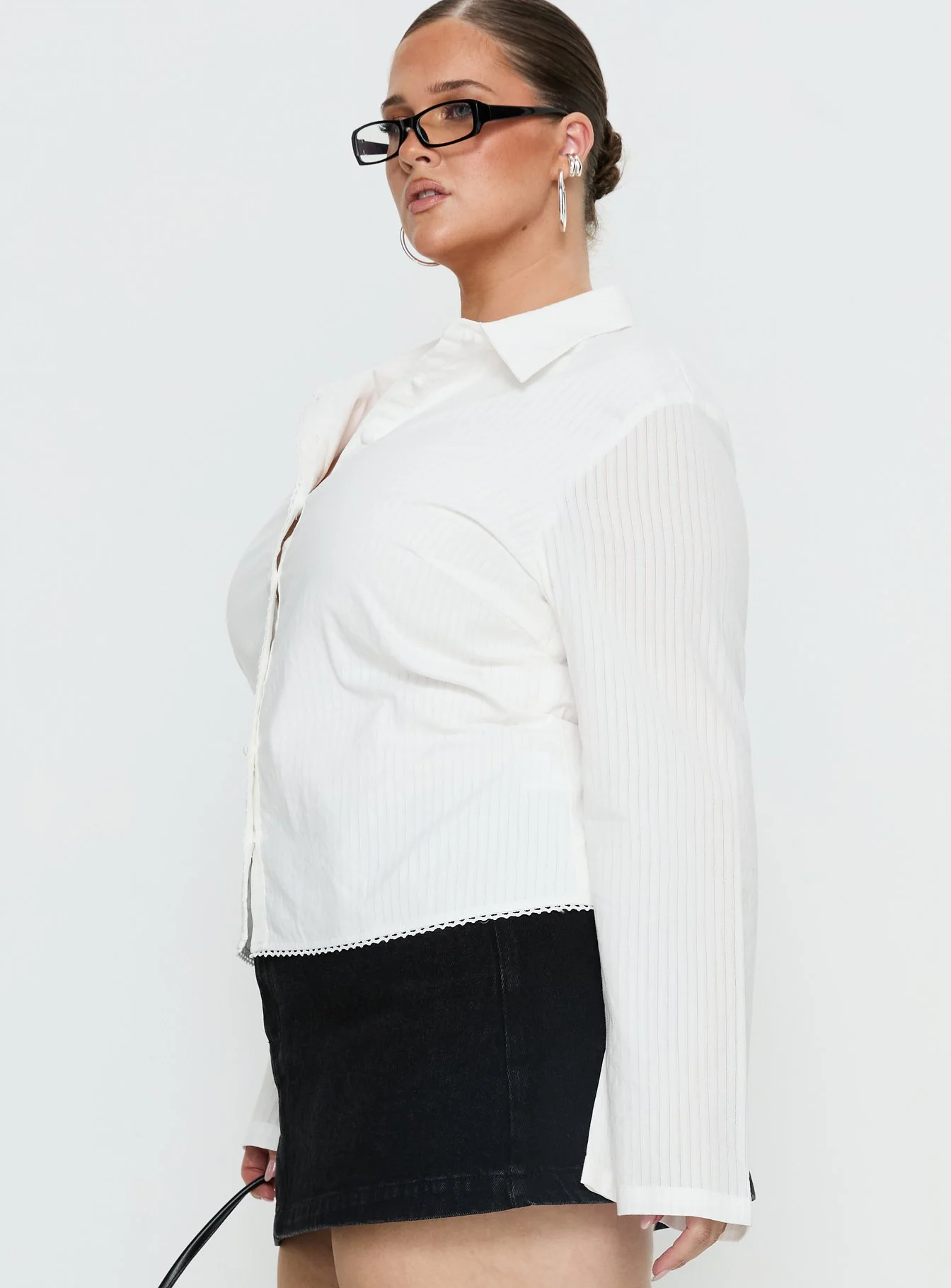 Emersonne Button Up Top White Curve