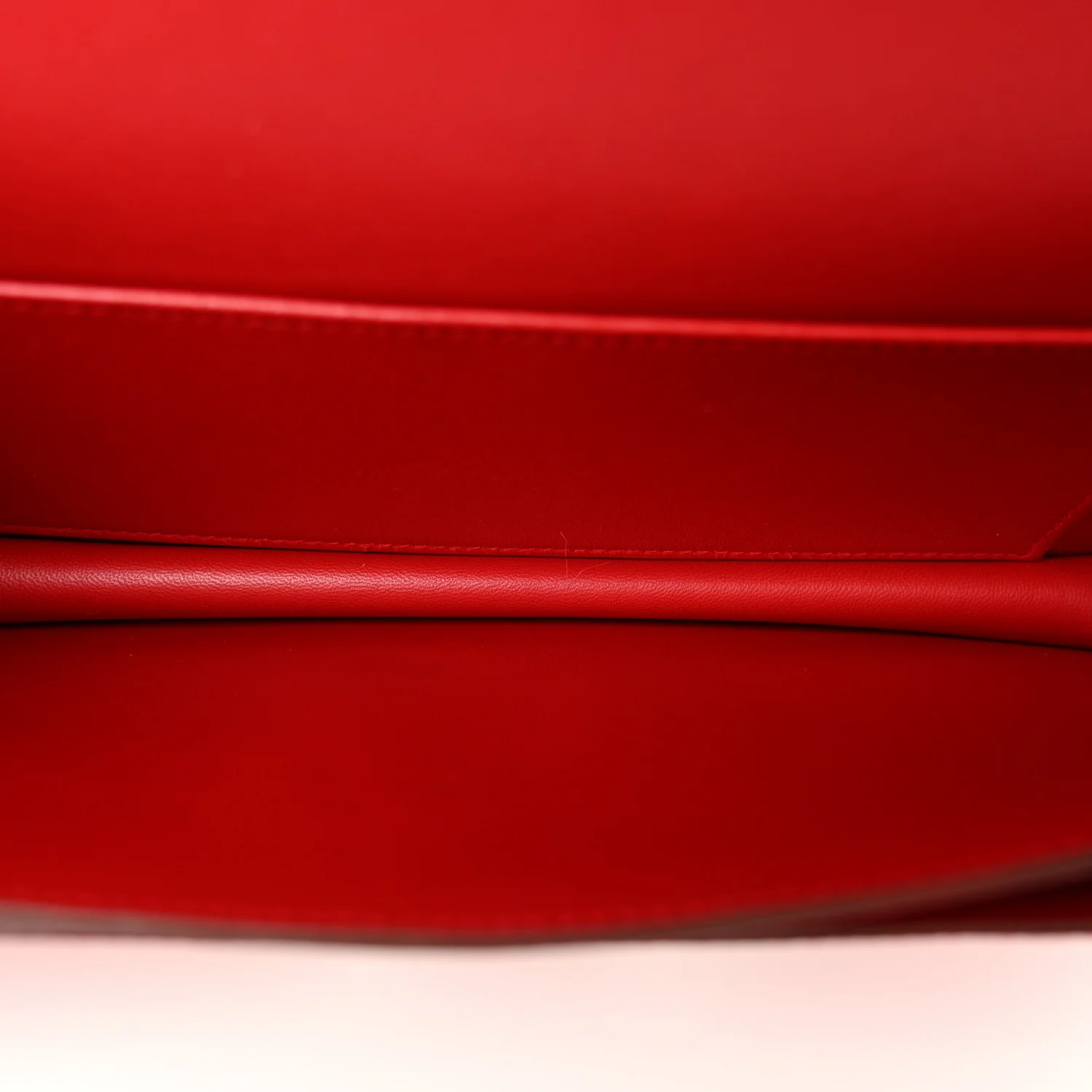 Epsom Constance Elan 25 Rouge Casaque - Top Club