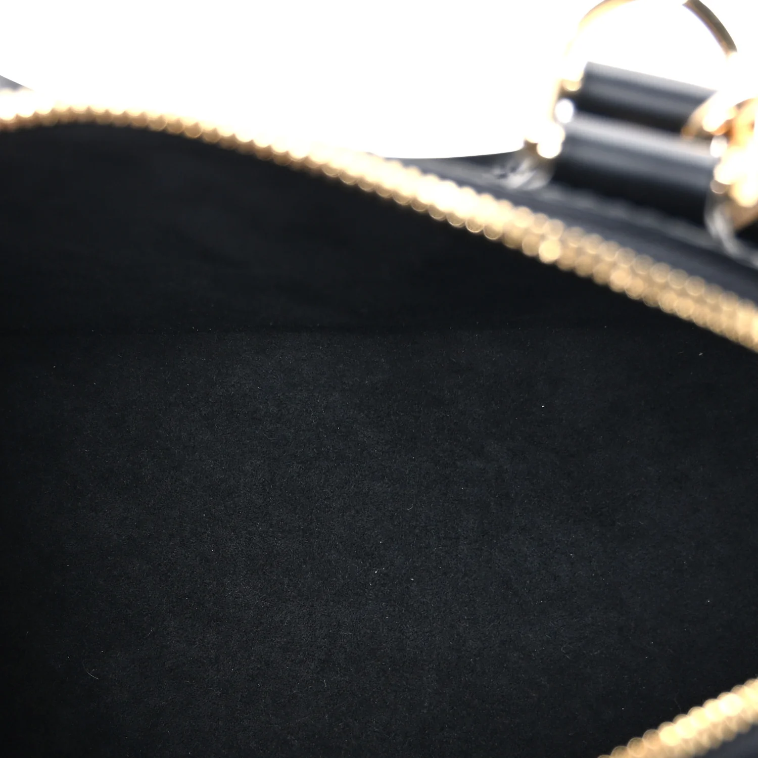 LV X TM Epi Alma BB Black - Top Club