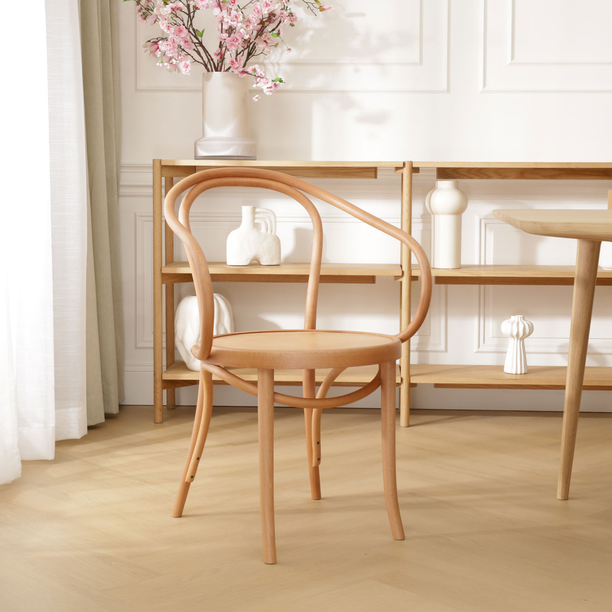 Houten eetkamerstoel met armleuningen Venice No. 9 -naturel