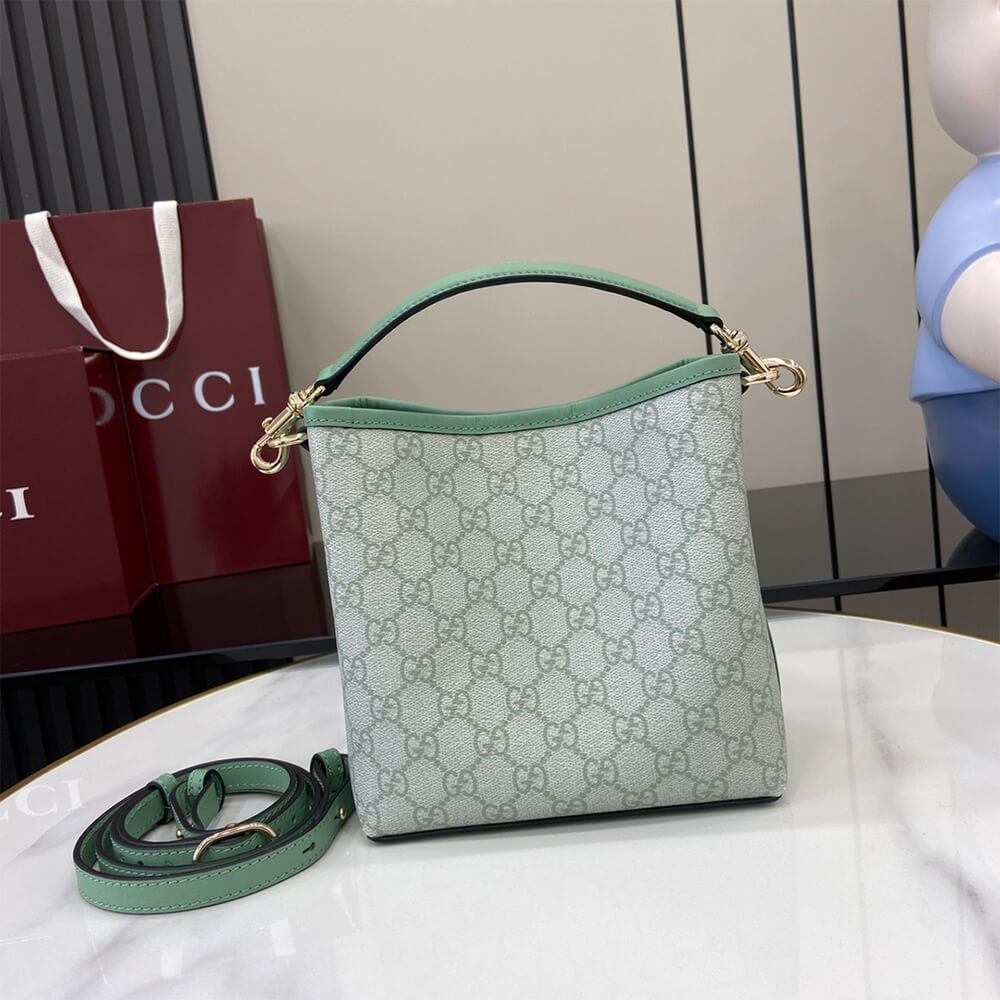 GG Emblem mini bucket bag - Top Club