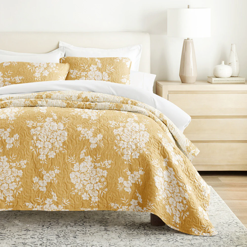 Distressed Bouquet Reversible Quilted Coverlet Set - Sale