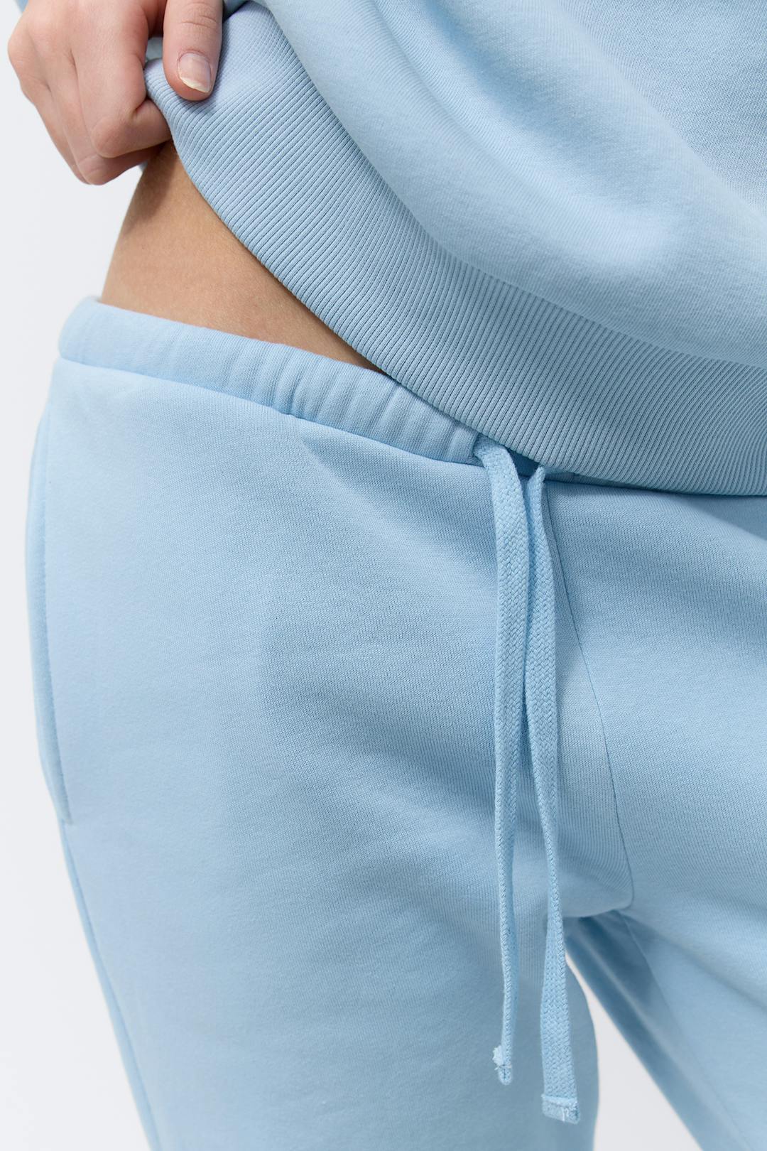 Gina Tricot y de-lowlow sweatpants