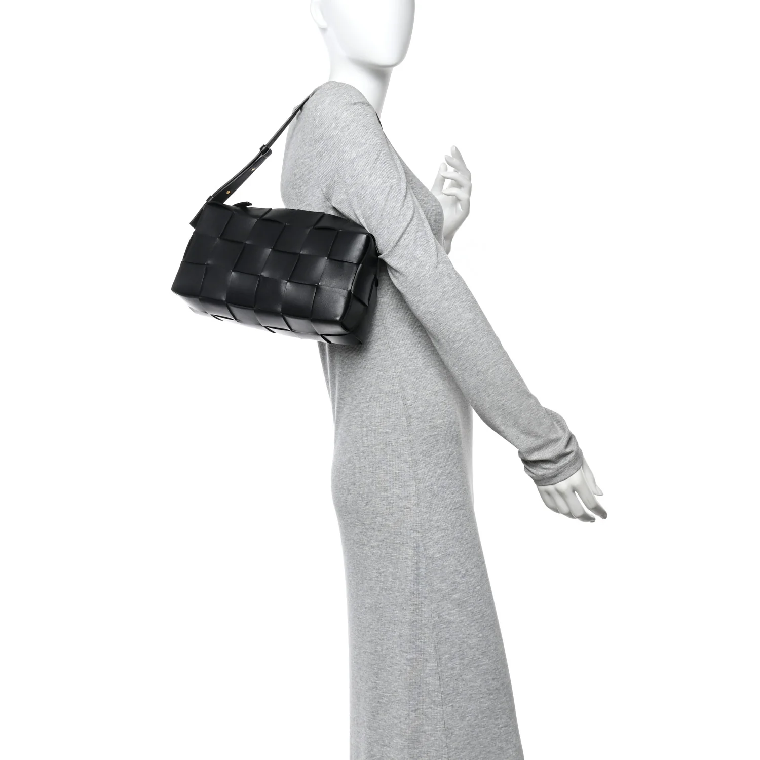 Lambskin Maxi Intrecciato Brick Cassette Bag Black