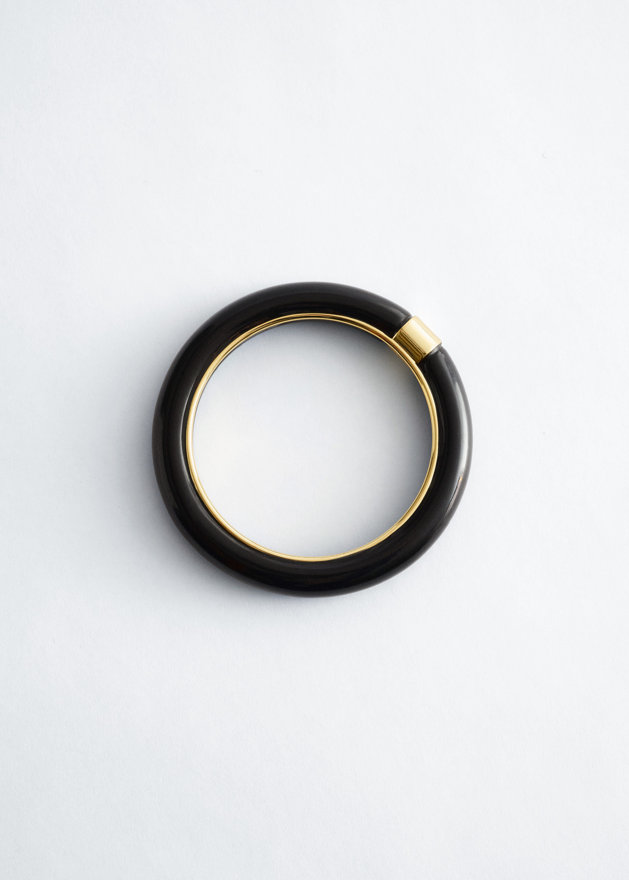 & Other Stories CONTRAST METAL RESIN BANGLE
