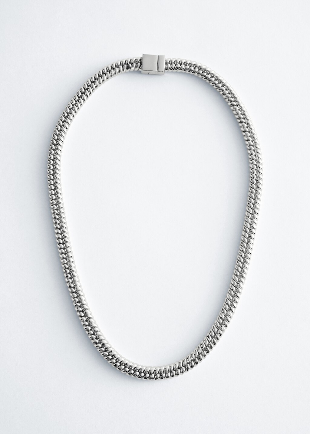 & Other Stories CHUNKY SNAKECHAIN NECKLACE