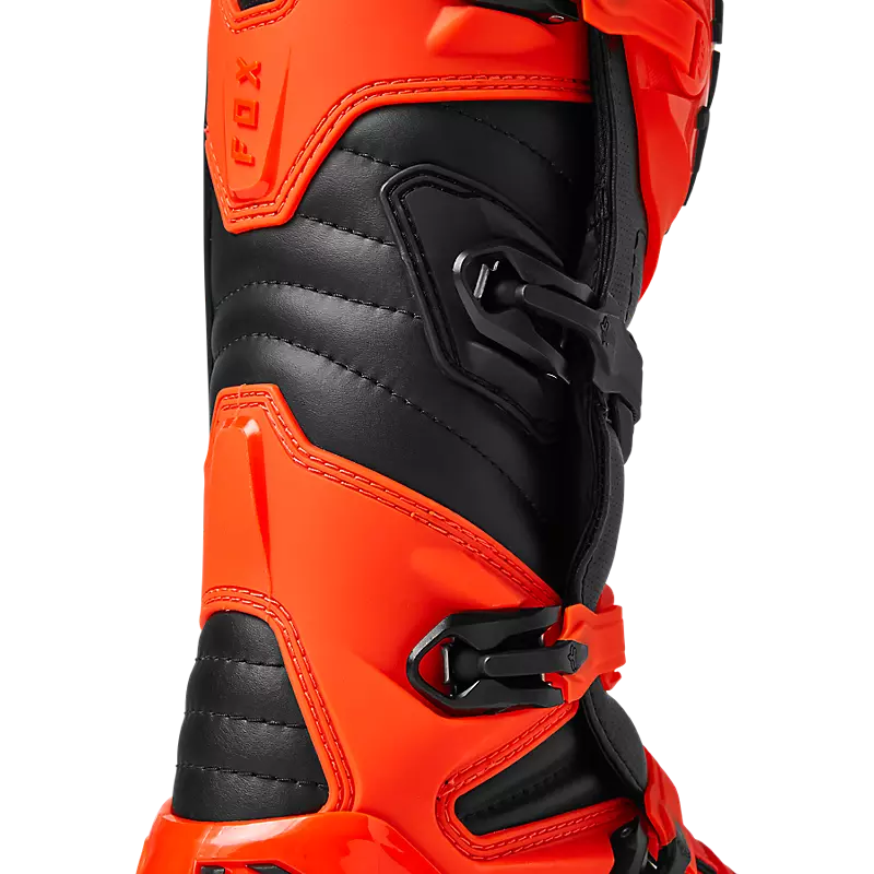 Complete boots