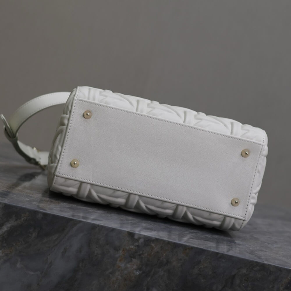 Medium Lady Dior Bag - Top Club