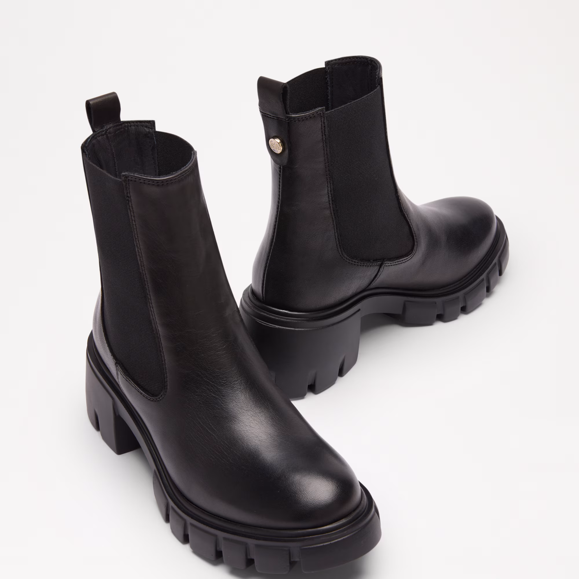 City LowCleated Heel Chelsea Boot