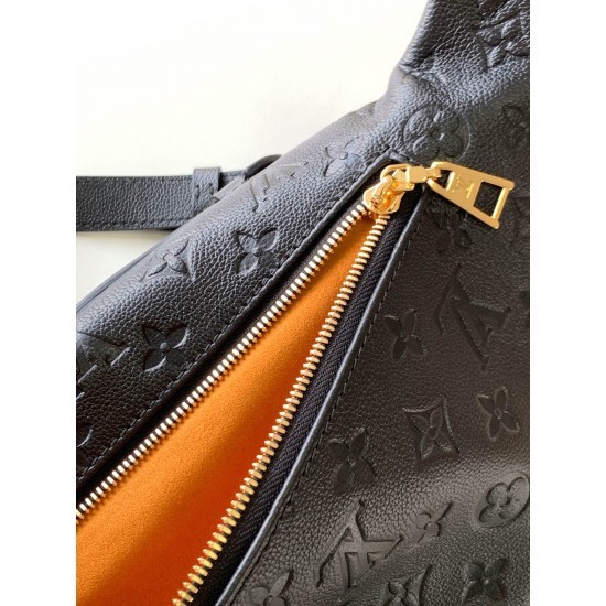 Model: M44836 belt bag M44812 Size: 37*14*20cm - Top Club