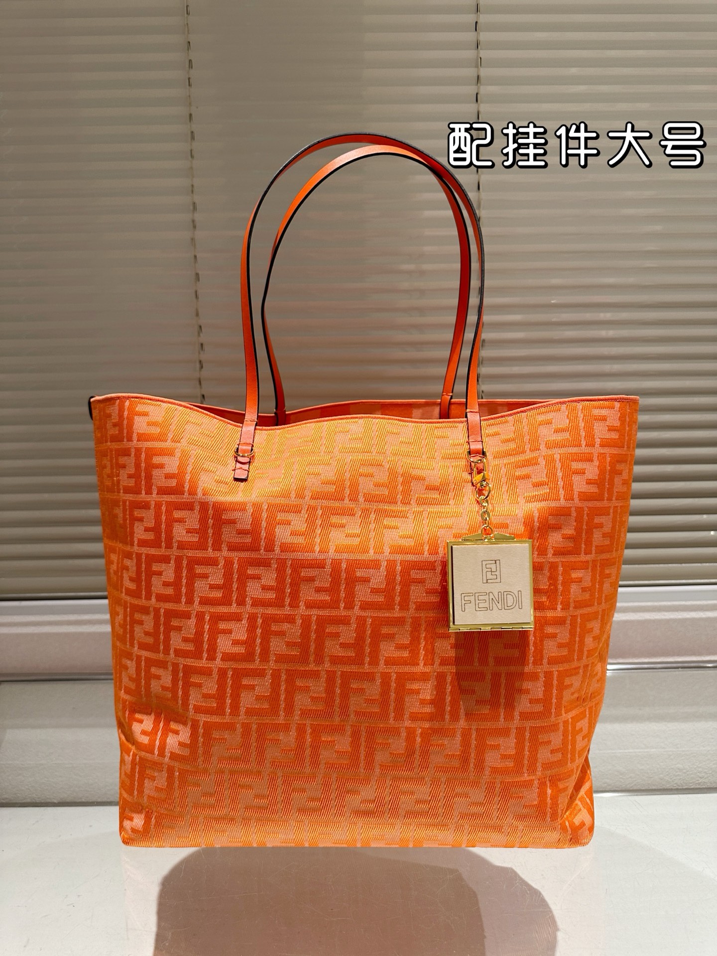 fen new arrival tote bag big size: 36*34 cm - Top Club