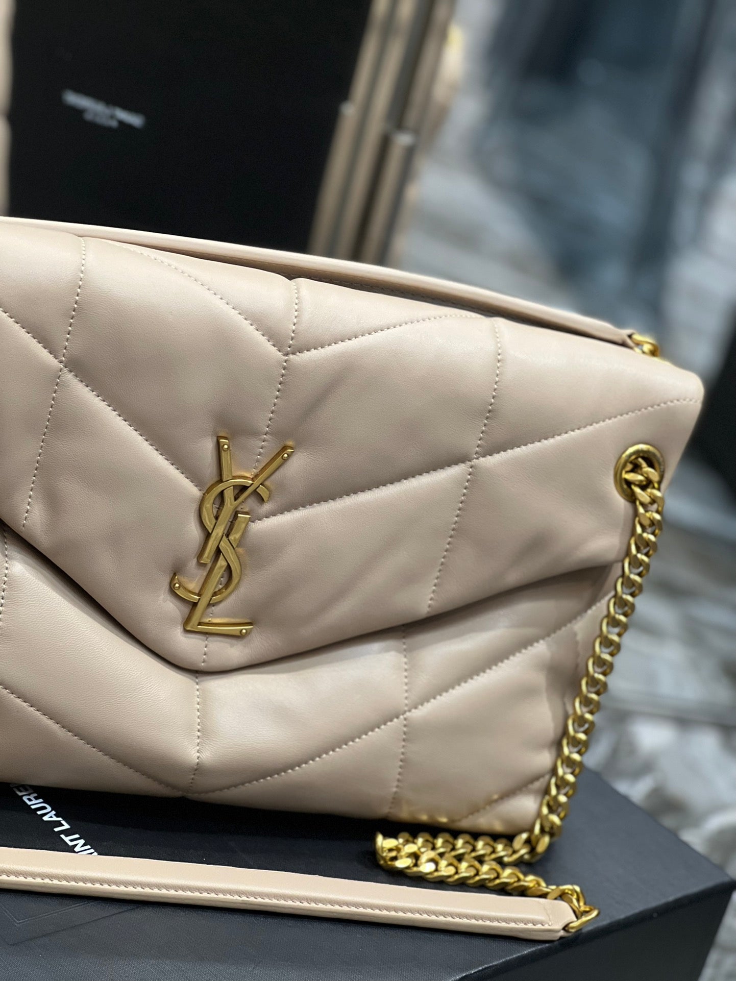 Y PUFFER MEDIUM BAG IN QUILTED LAMBSKIN - Top Club