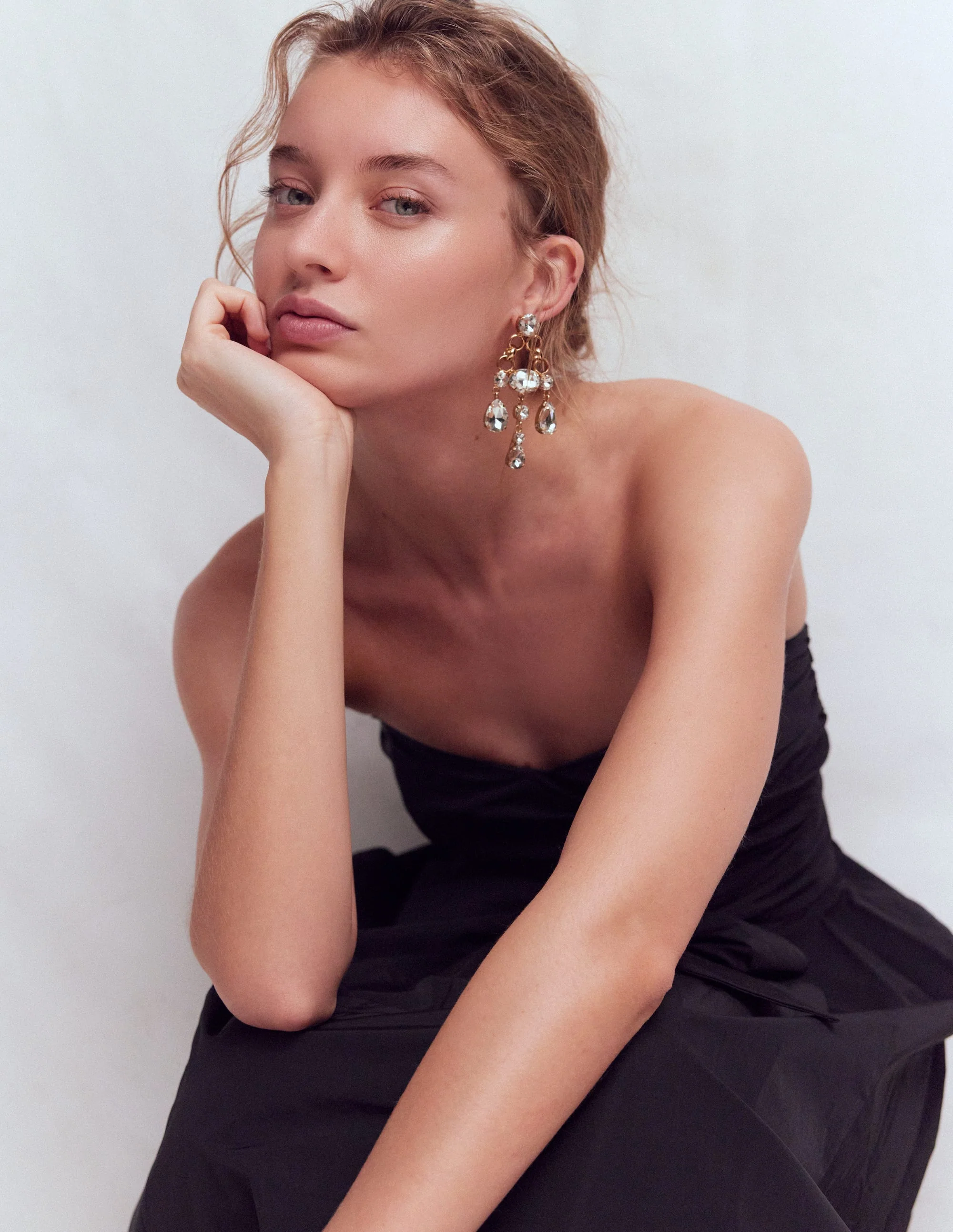 Mega-Ohrringe mit Schmucksteinen-Transparent