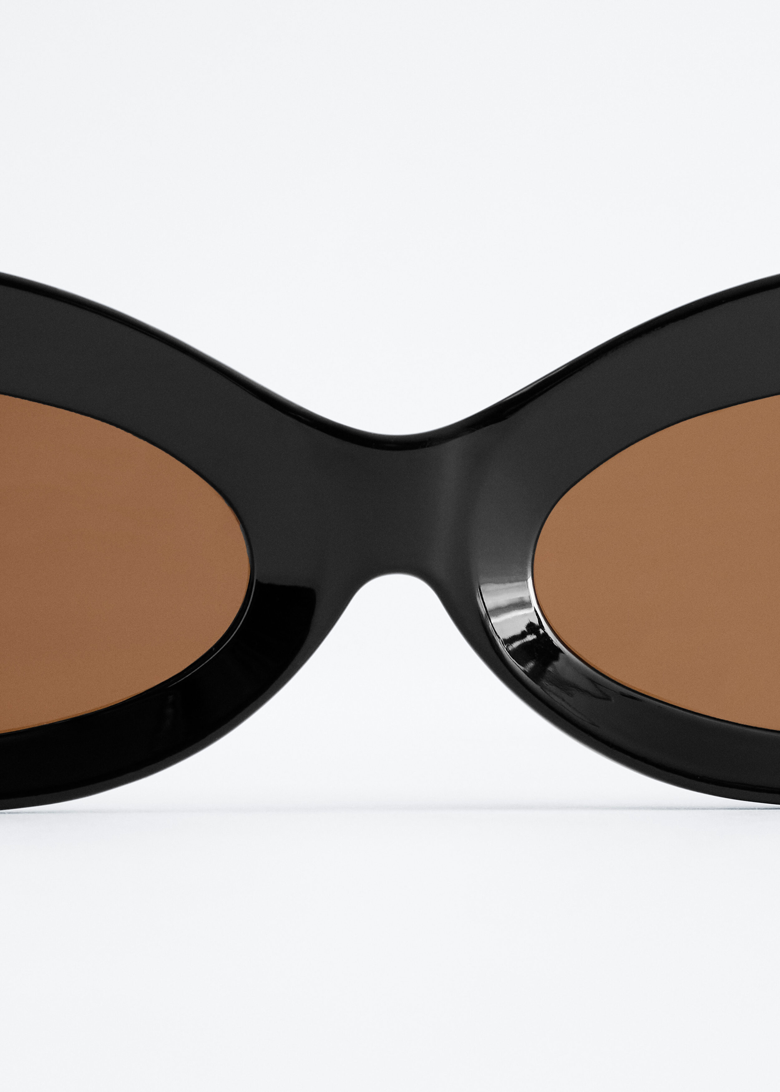& Other Stories SCULPTED OVAL SUNGLASSES