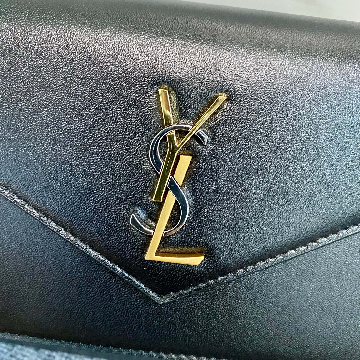 YSL Cassandra Shoulder Black Bag - 19x12.5x3.5cm - Top Club