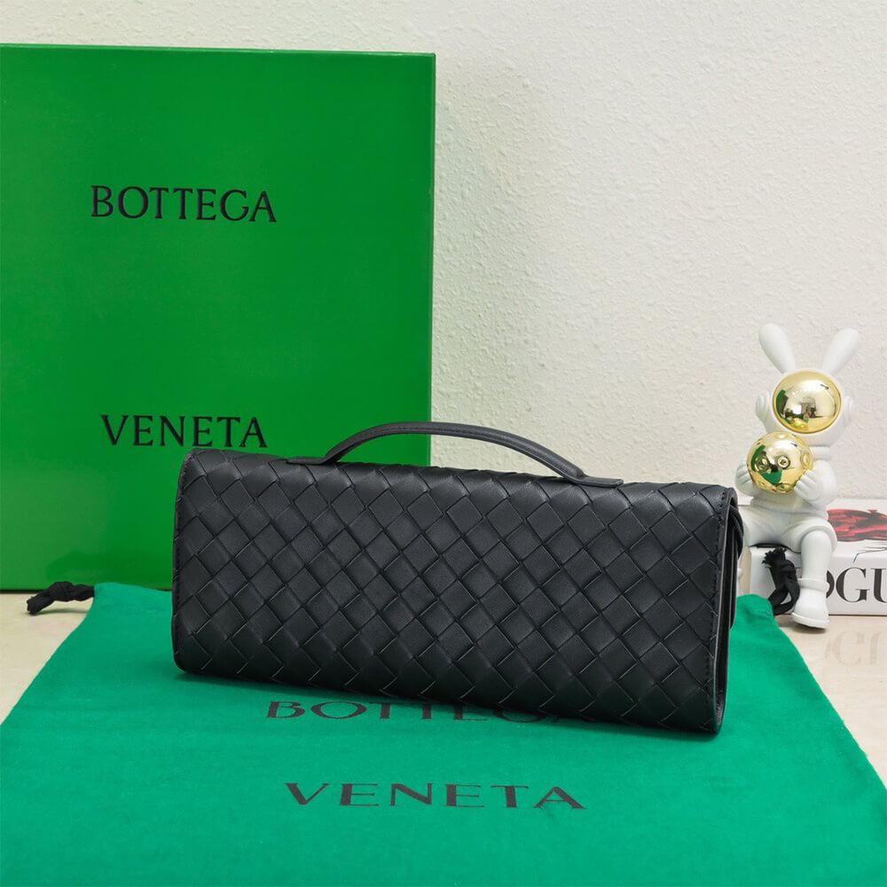 Bottega Veneta Andiamo Clutch(HIGH-END GRADE) - Top Club