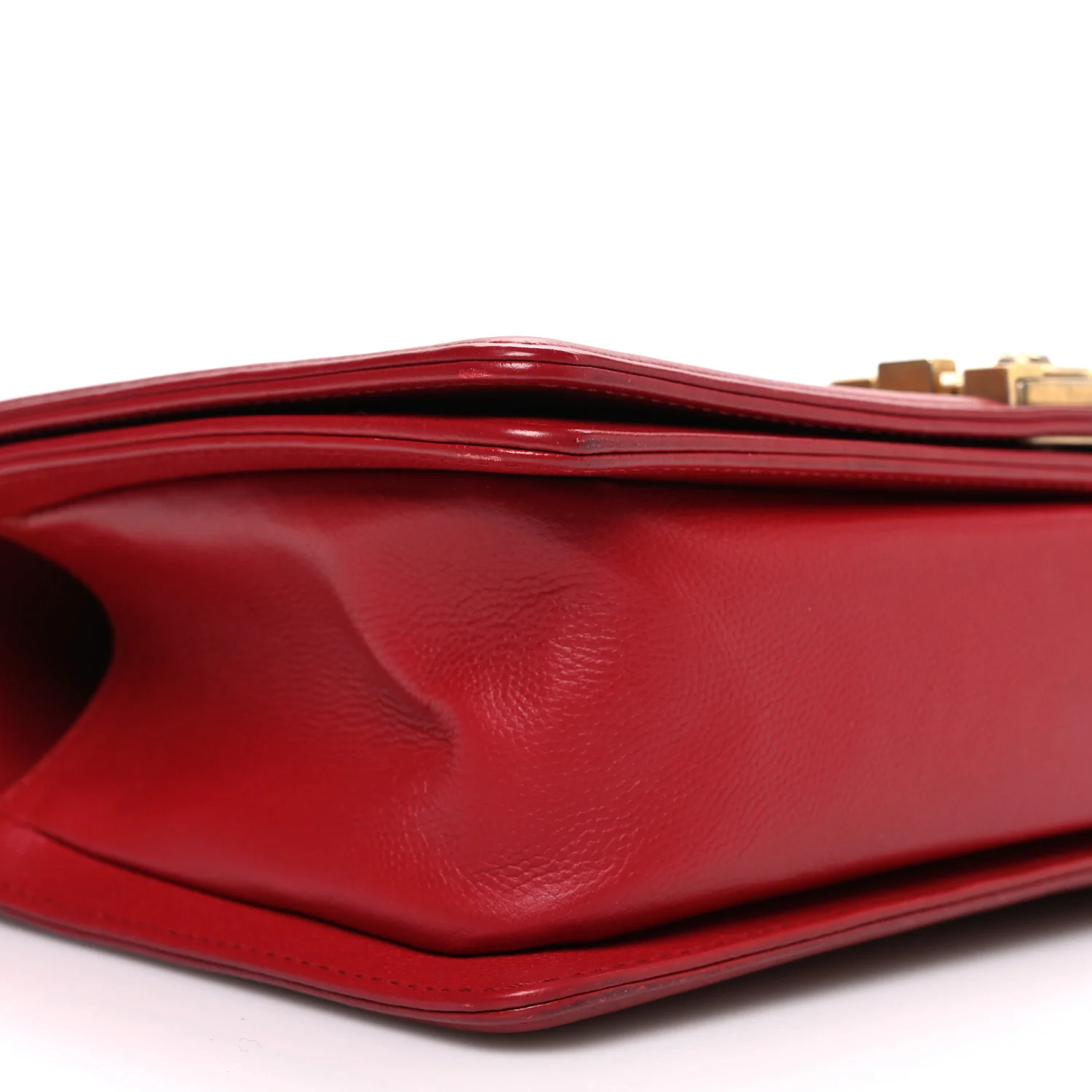Caviar Quilted Medium Boy Flap Red - Top Club