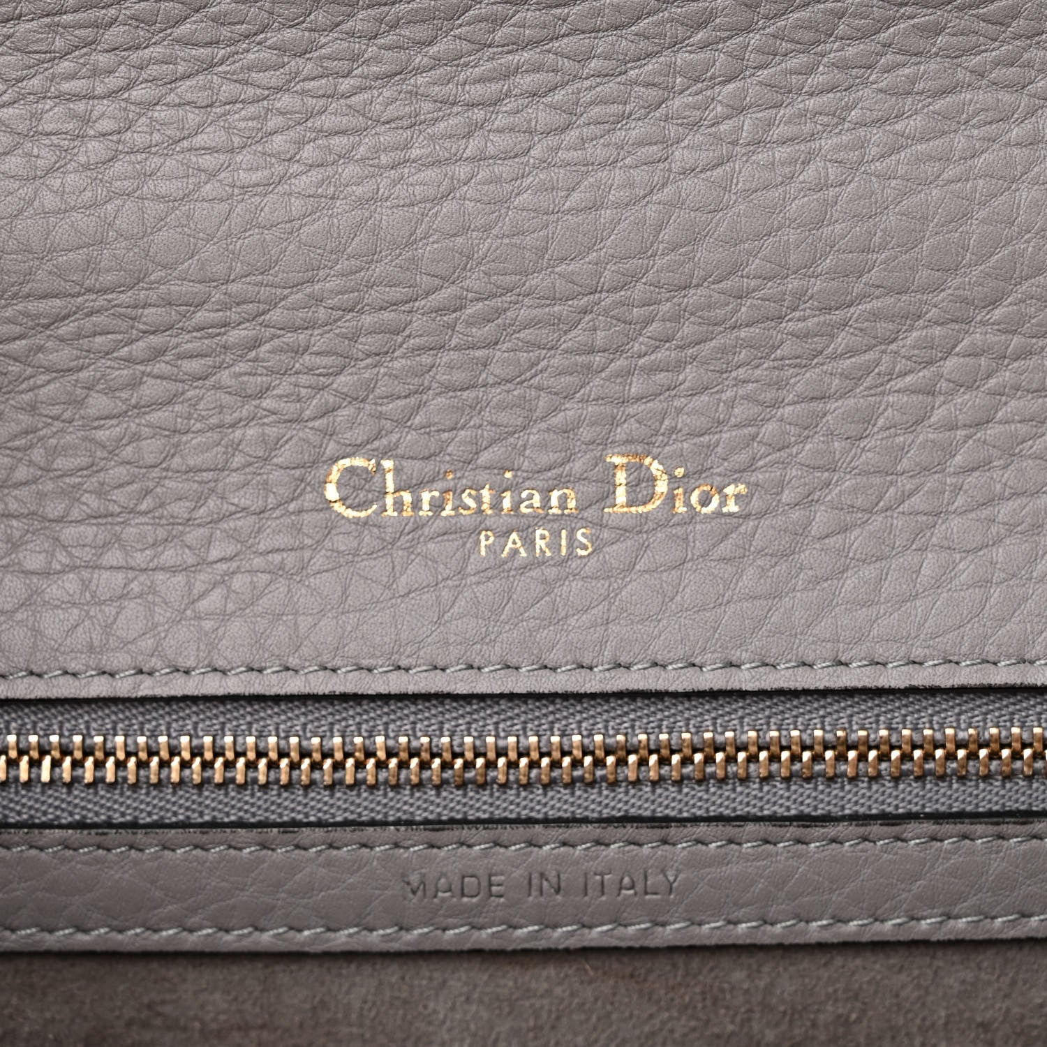 Grained Calfskin Medium Diorama Flap Bag Gris - Top Club