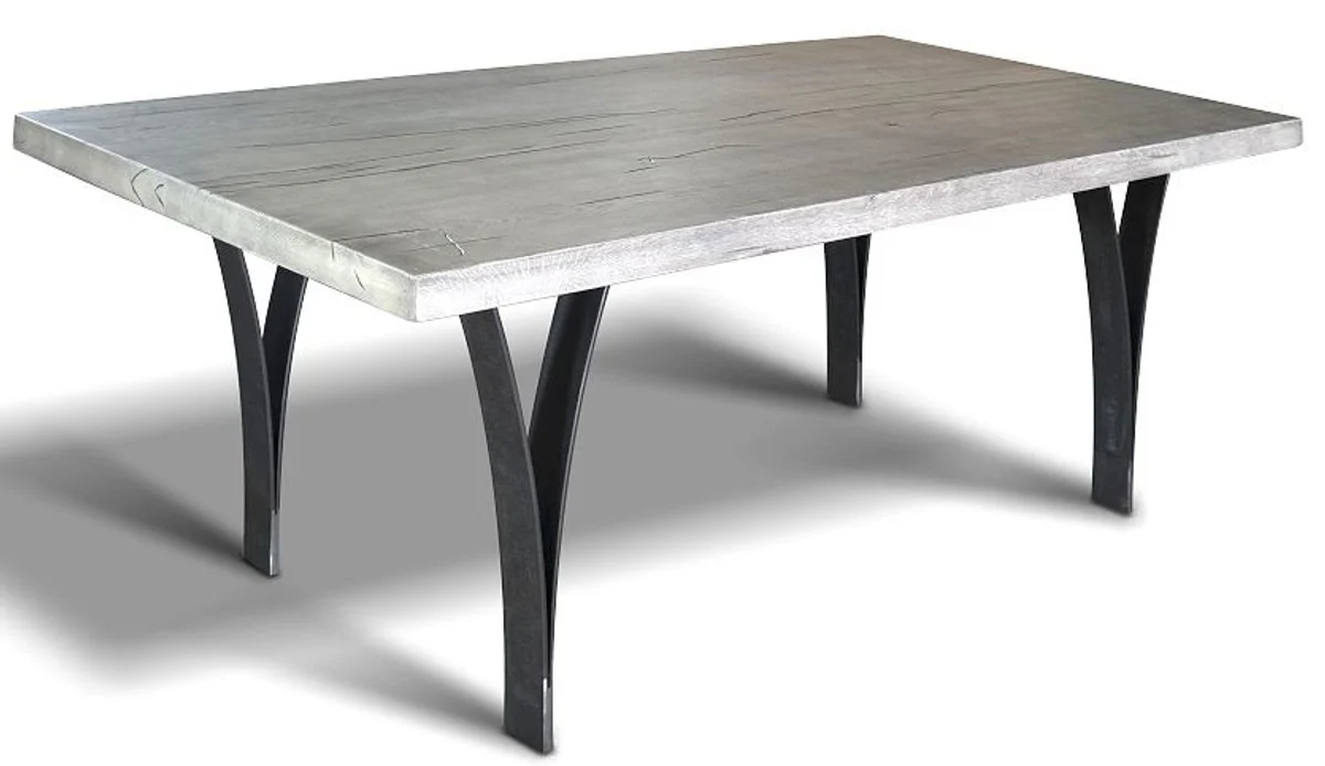 Luxury dining table - Various colors & sizes - Kitchen table with solid oak table top and metal legs - Rustic dining room furniture