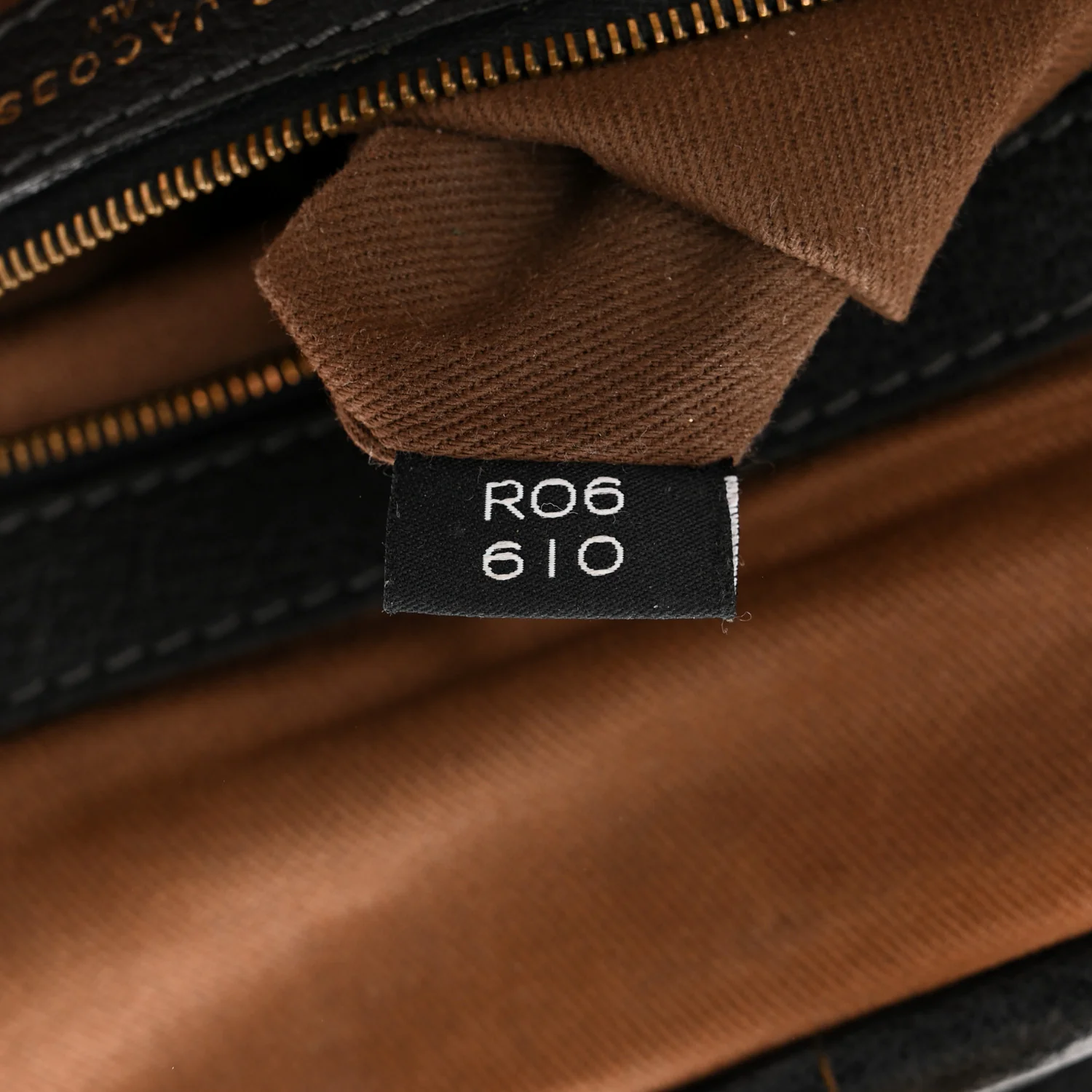 Calfskin Quilted Stam Black - Top Club