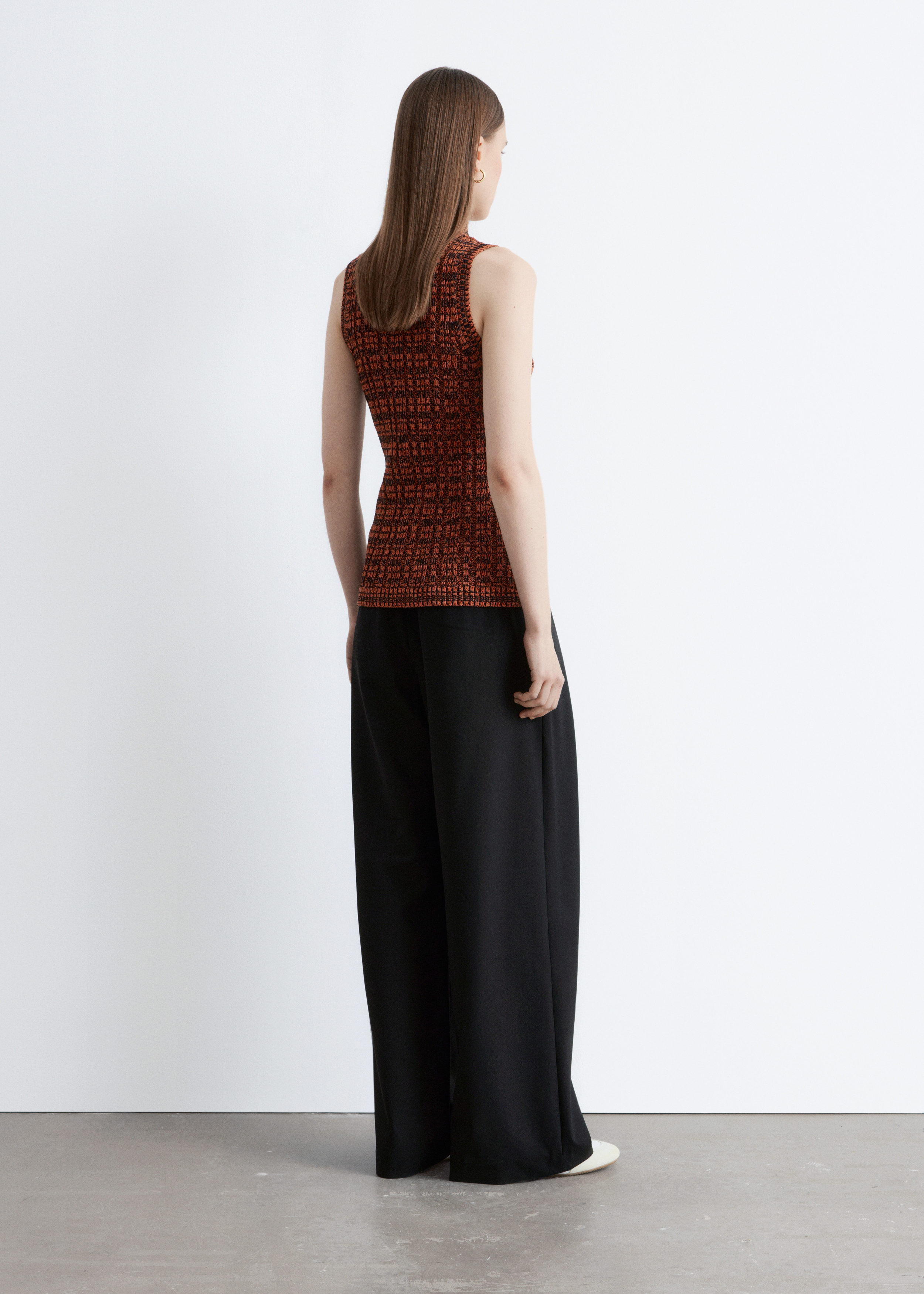 & Other Stories KNITTED SLEEVELESS TURTLENECK TOP