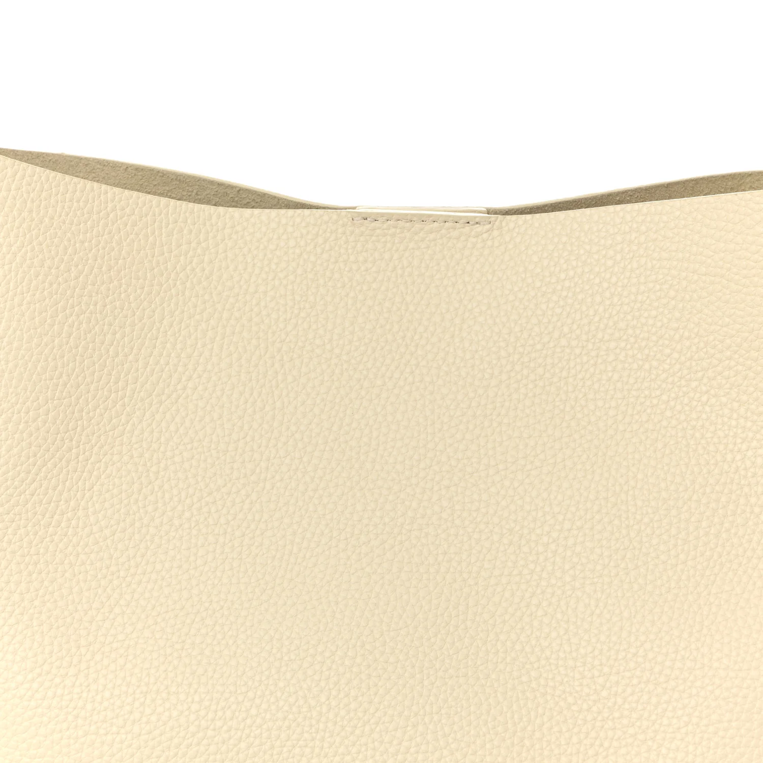 Pebbled Calfskin Everyday Cabas Avario - Top Club