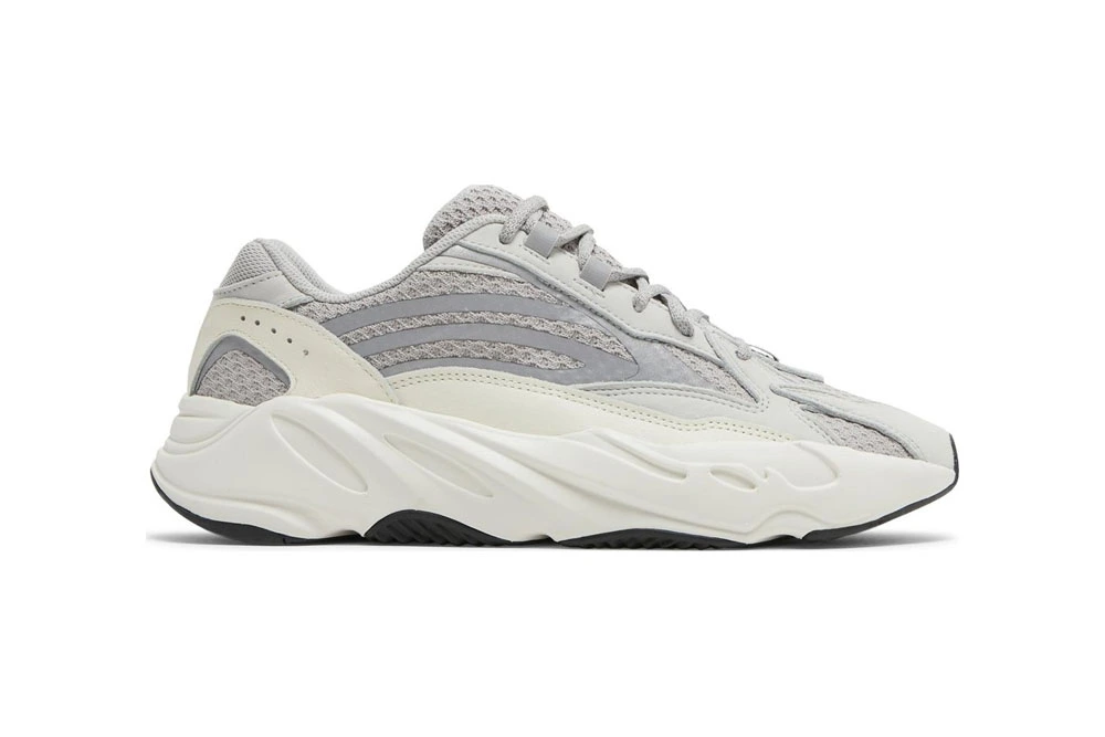 Yeezy Replica 700 V2 Static - Sneaker Replica Workshop