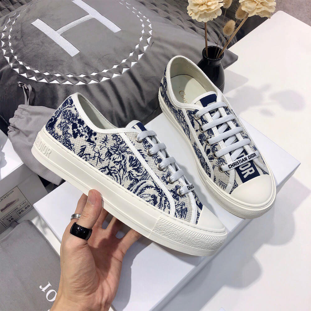 WALK N DIOR SNEAKER - Top Club
