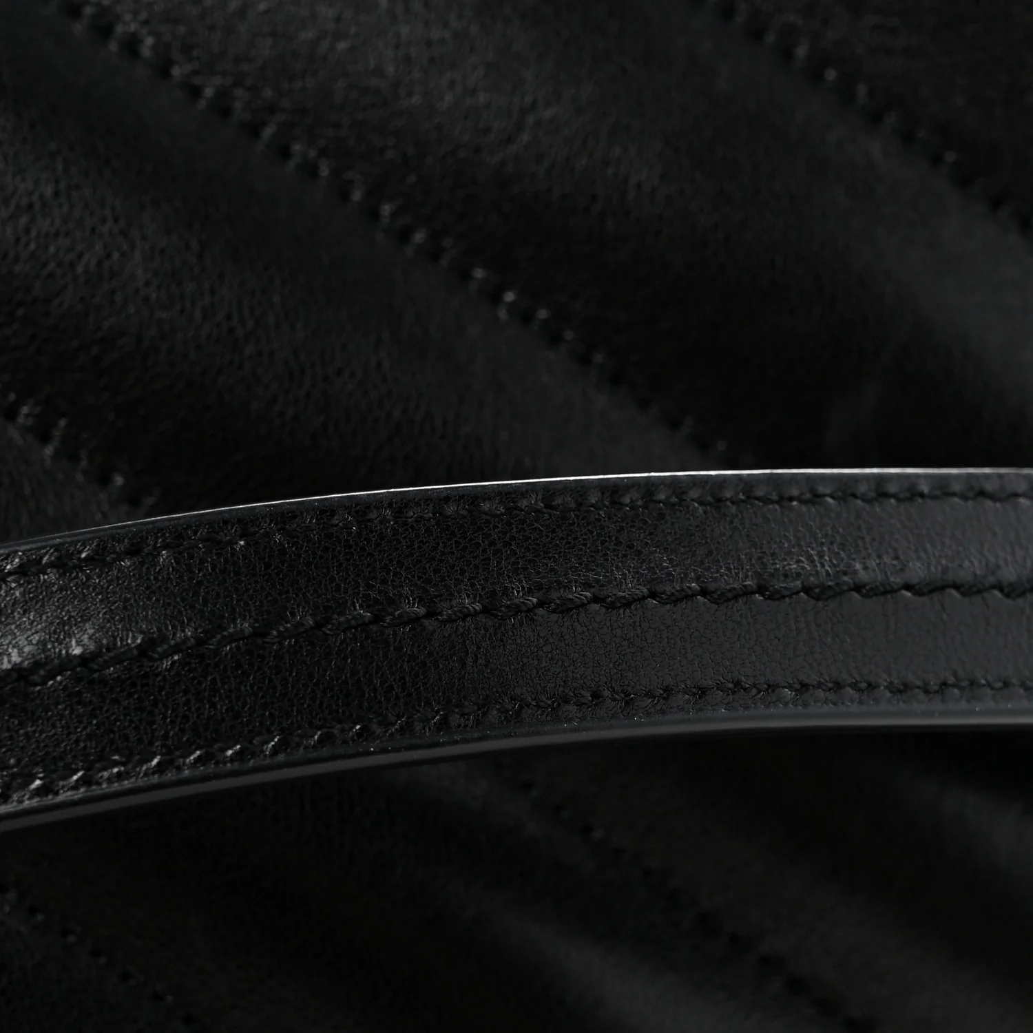 Lambskin Quilted Monogram Large Loulou Black - Top Club