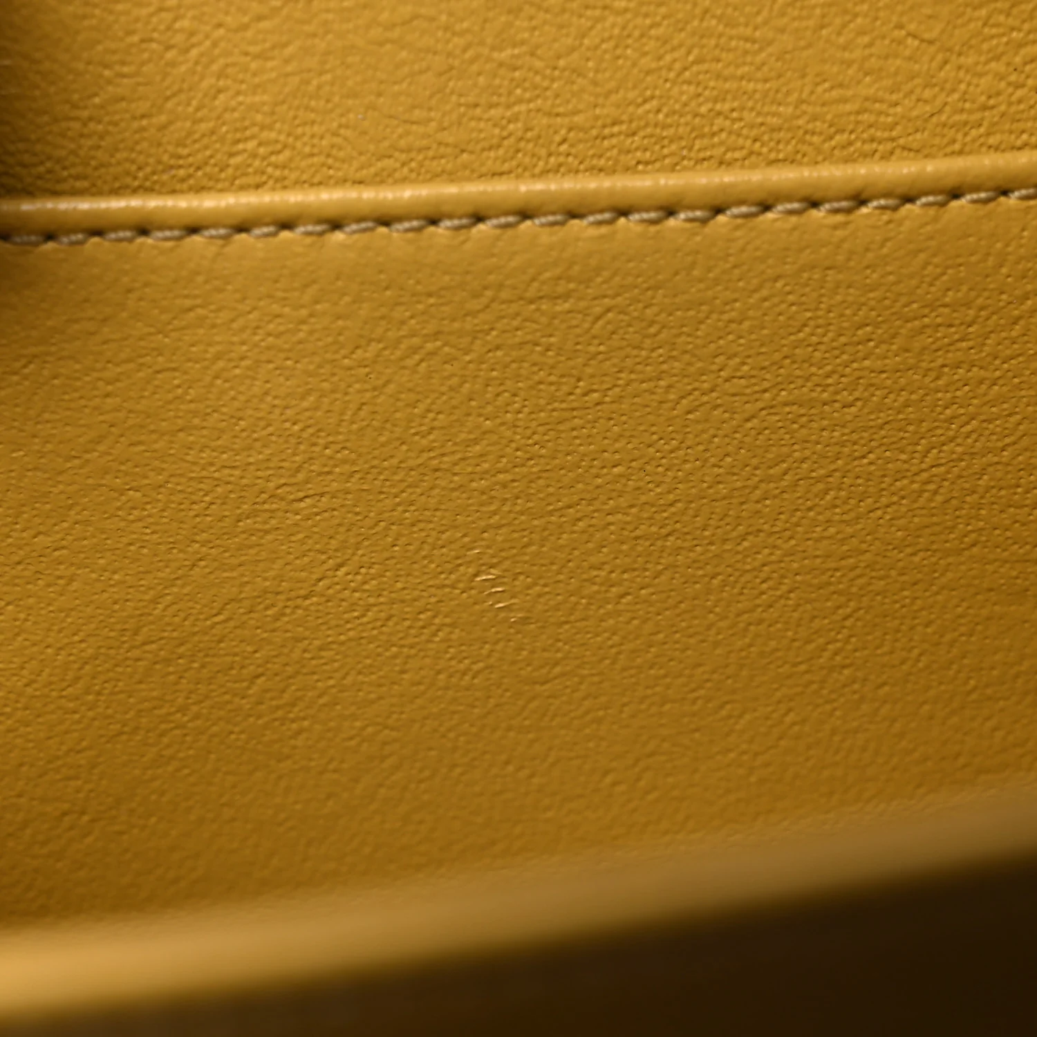 Caviar Quilted Small CC Filigree Vanity Case Yellow - Top Club