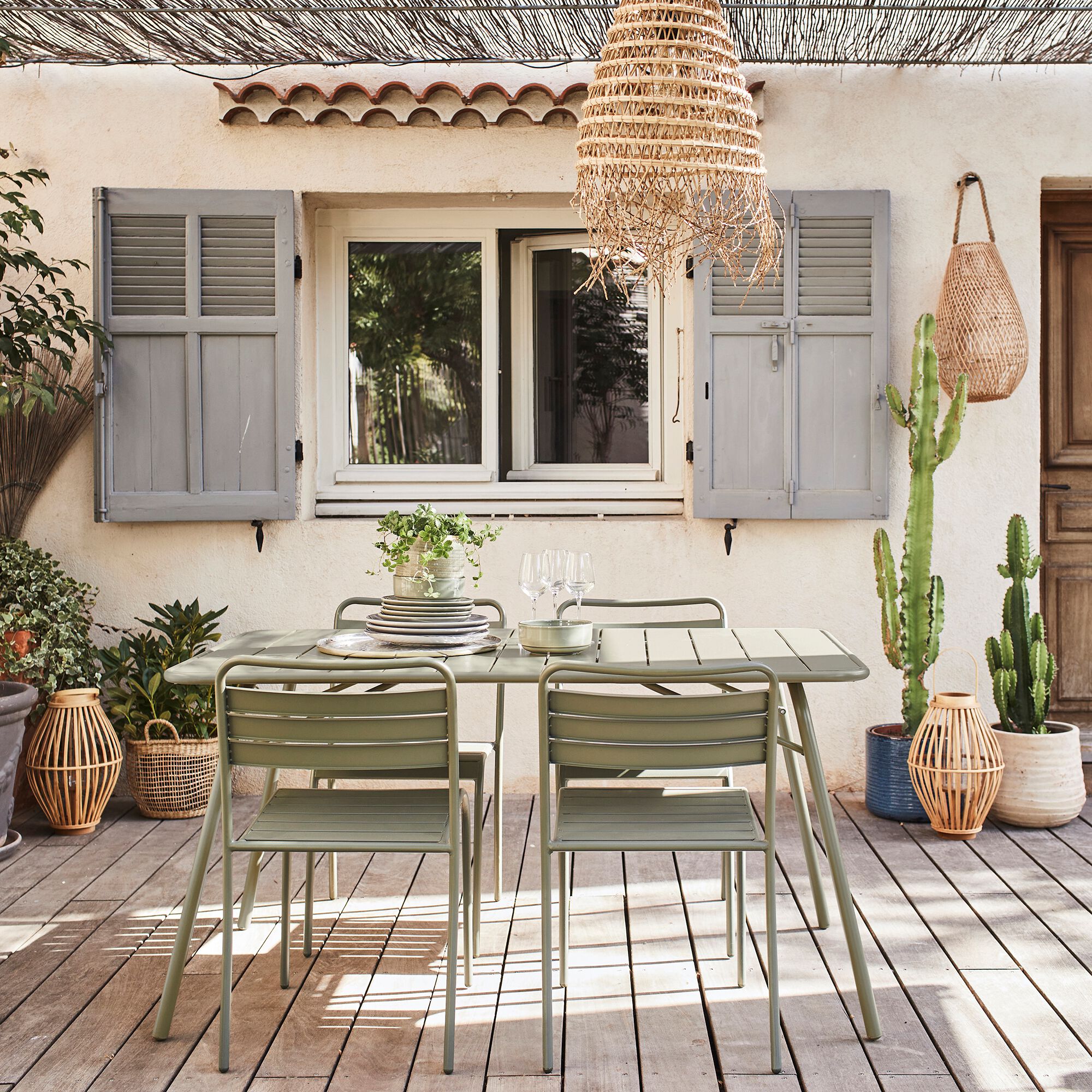 SOURIS - Table de repas jardin pliante rectangle en acier - vert kaki (6 places)