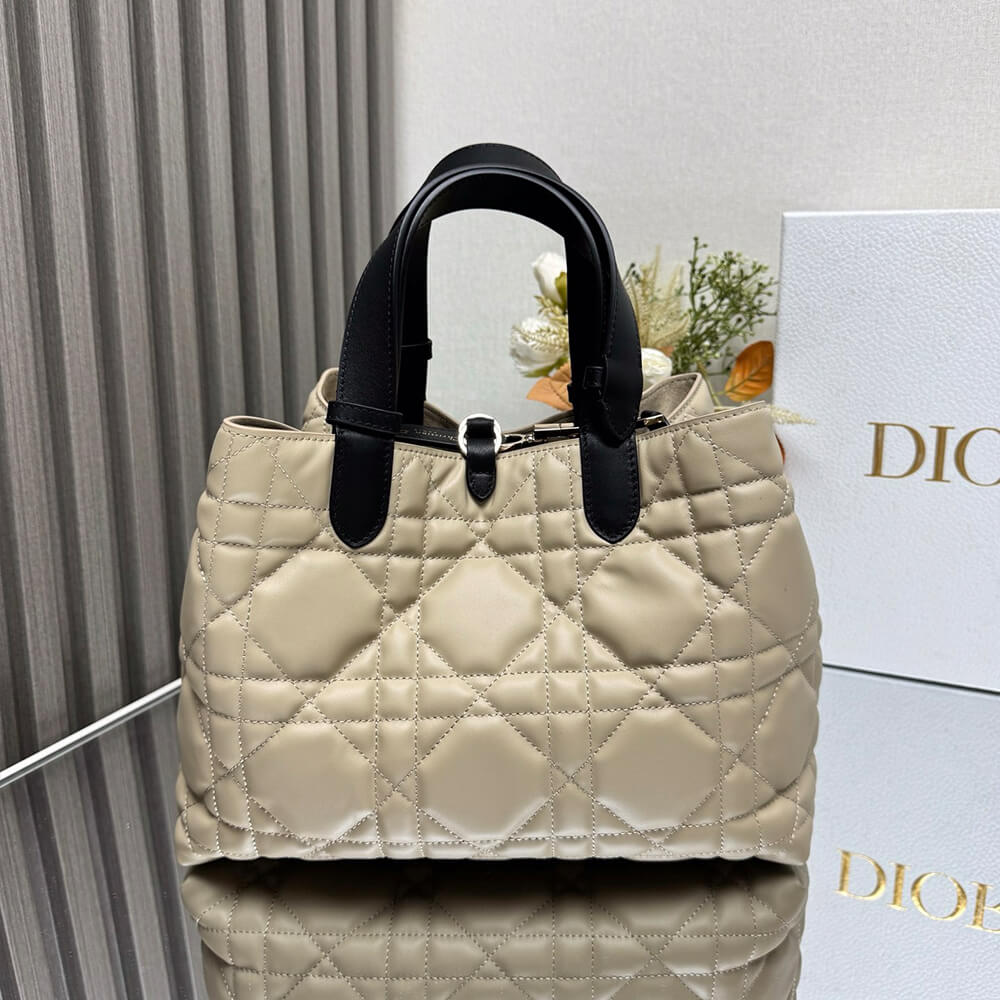 Medium Dior Toujours Bag - Top Club