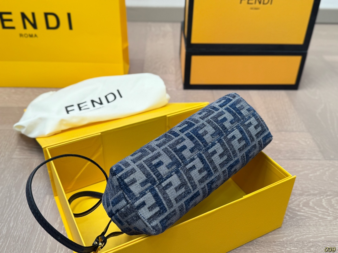 Fen new arrival First bag size: 23 * 17 cm - Top Club