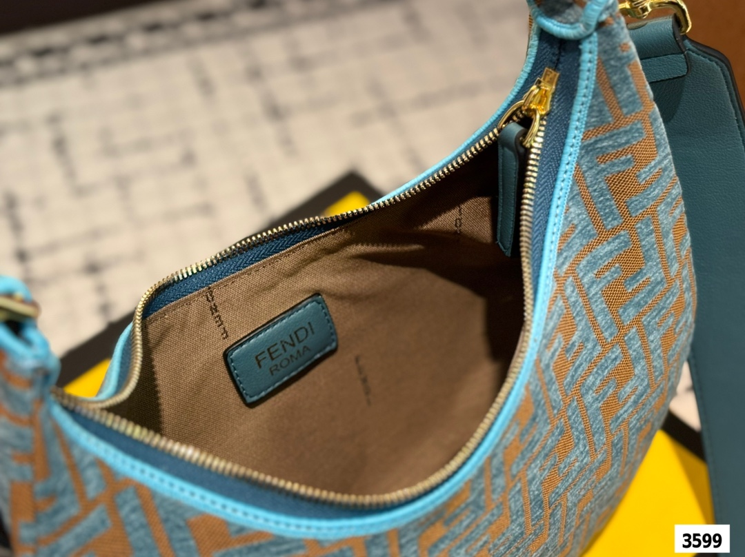 Fen 2025 new arrival graphy moon bag size:30 * 16cm - Top Club
