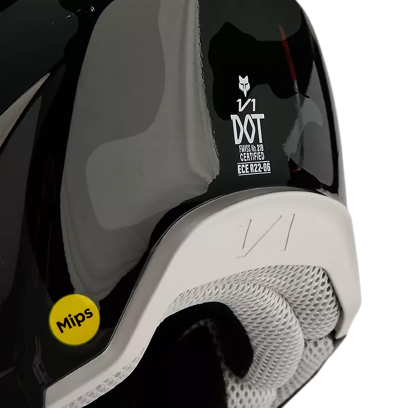 V1 Bnkr Helm