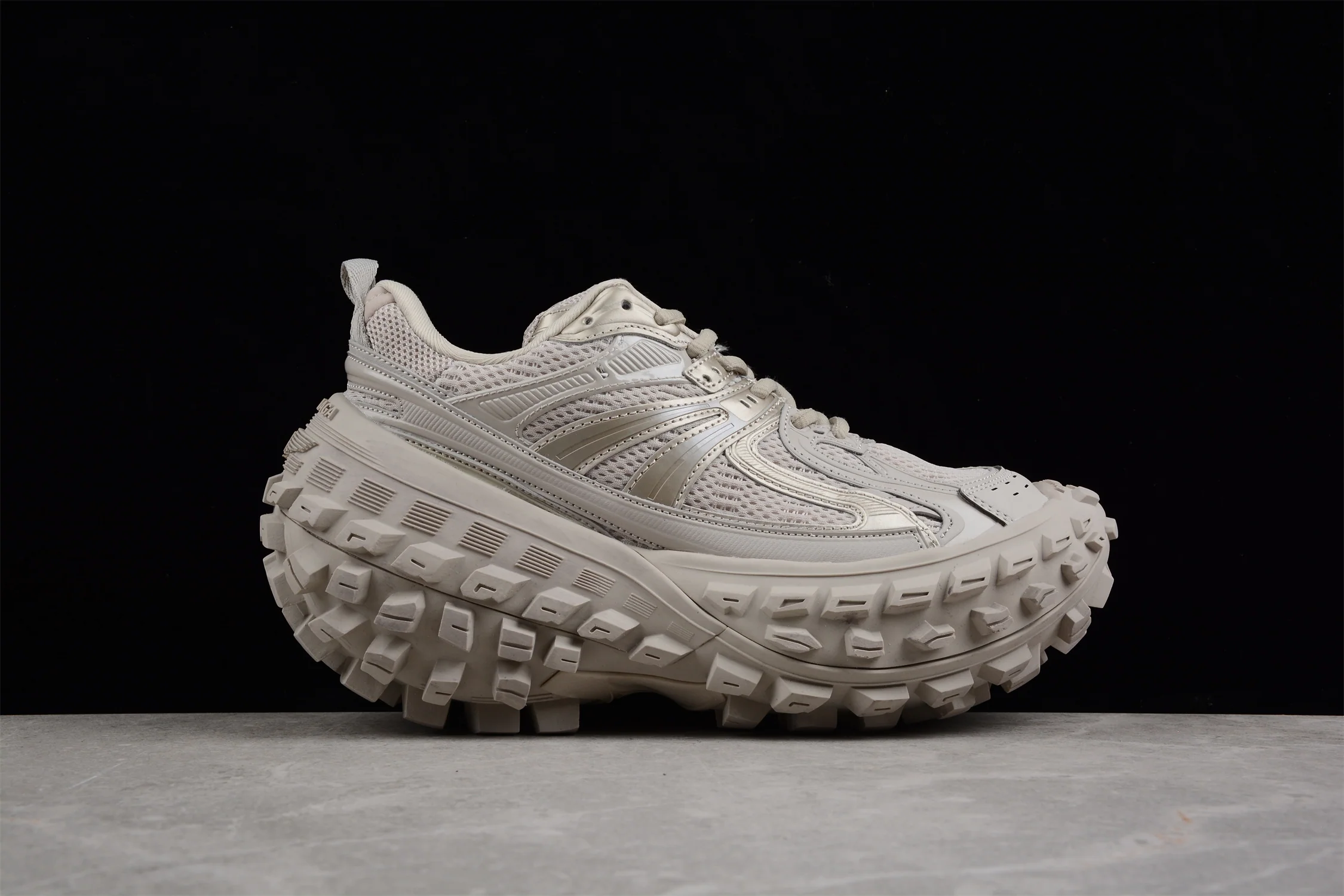 Balenciaga Defender Rubber Platform Sneakers in Beige - Sneaker Replica Workshop