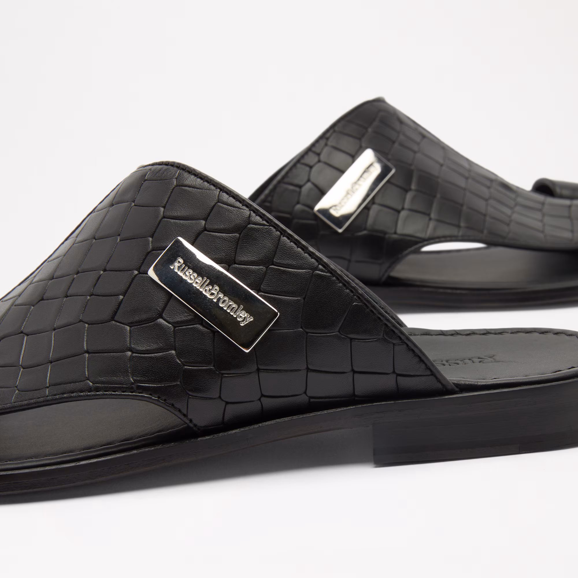 ArabianToe-Post Sandal