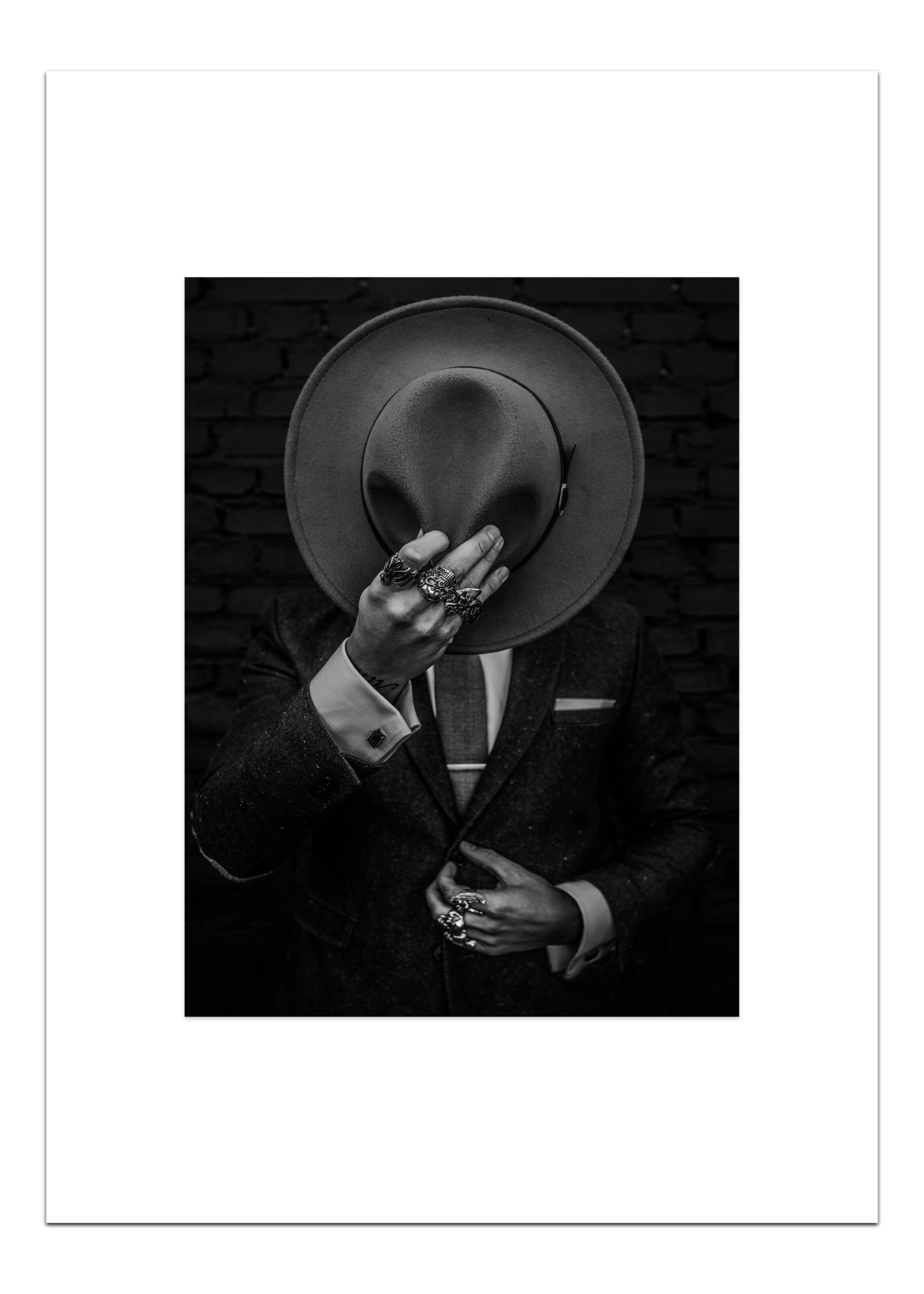 Poster Man met Ringen 30 x 40 cm