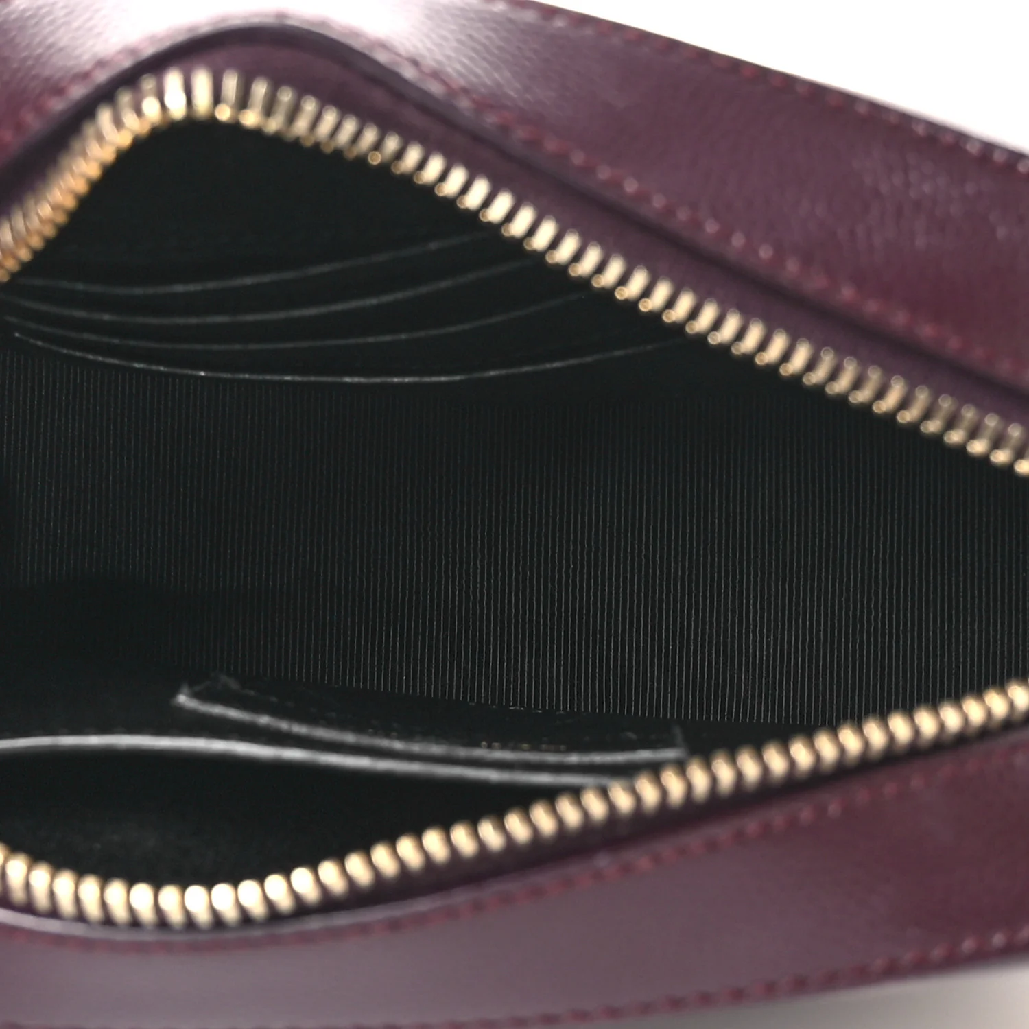 Grain De Poudre Small Classic Monogram Camera Bag Amaranto - Top Club