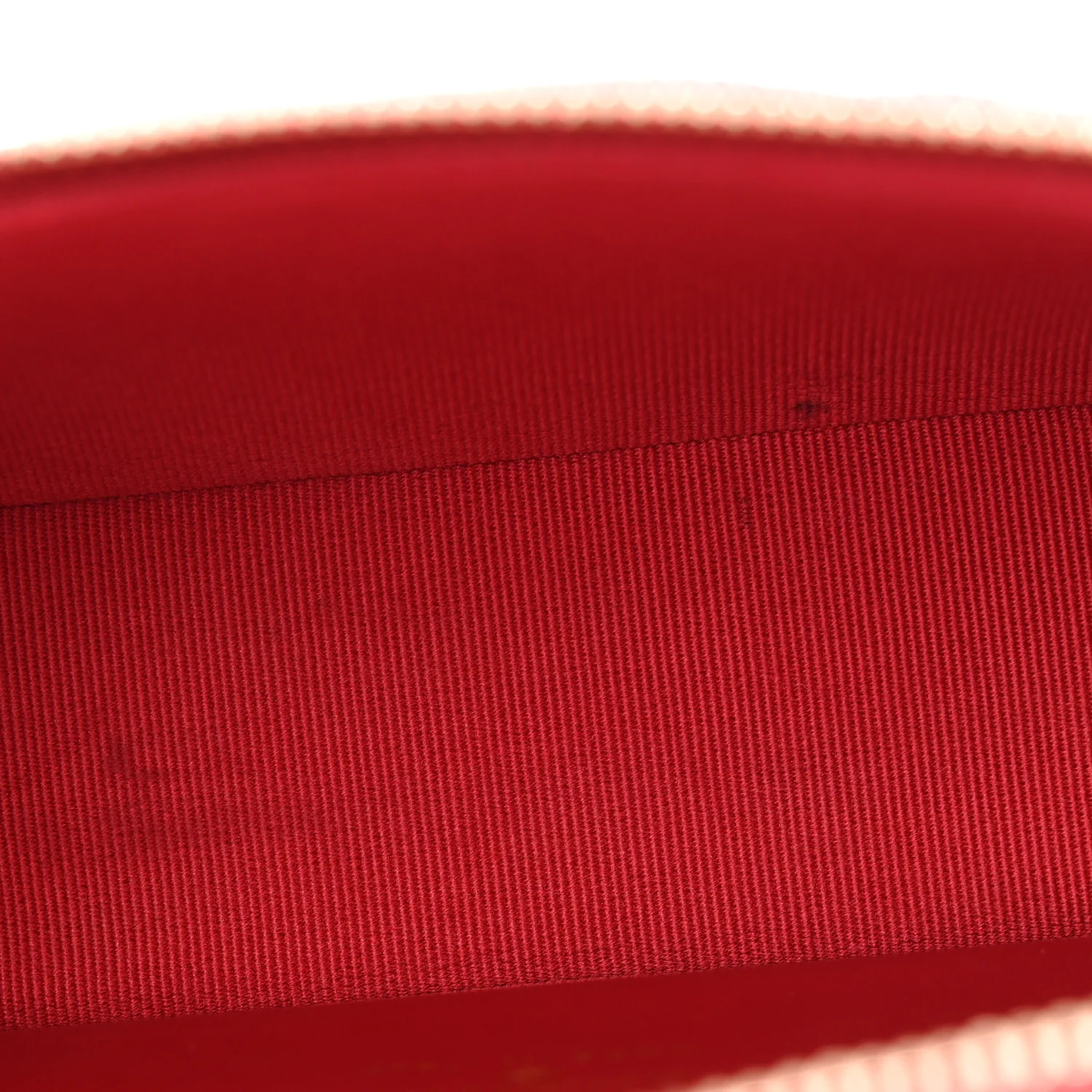 Caviar Quilted Top Handle Slim Vanity With Chain Red - Top Club